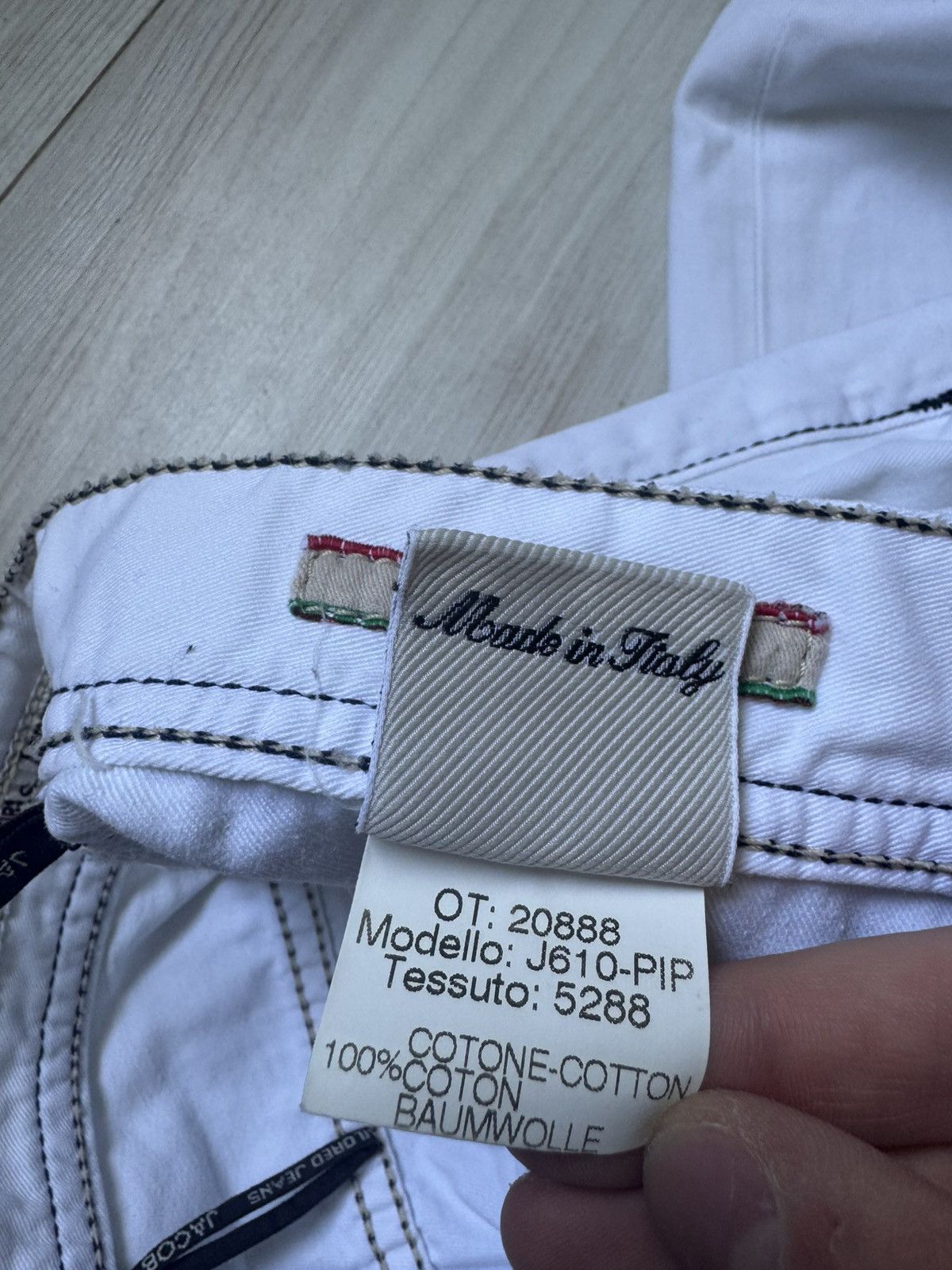 Designer × Jacob Cohen Jacob Cohen denim white jeans made in Italy Luxury designer Size US 36 / EU 52 - 24 Thumbnail