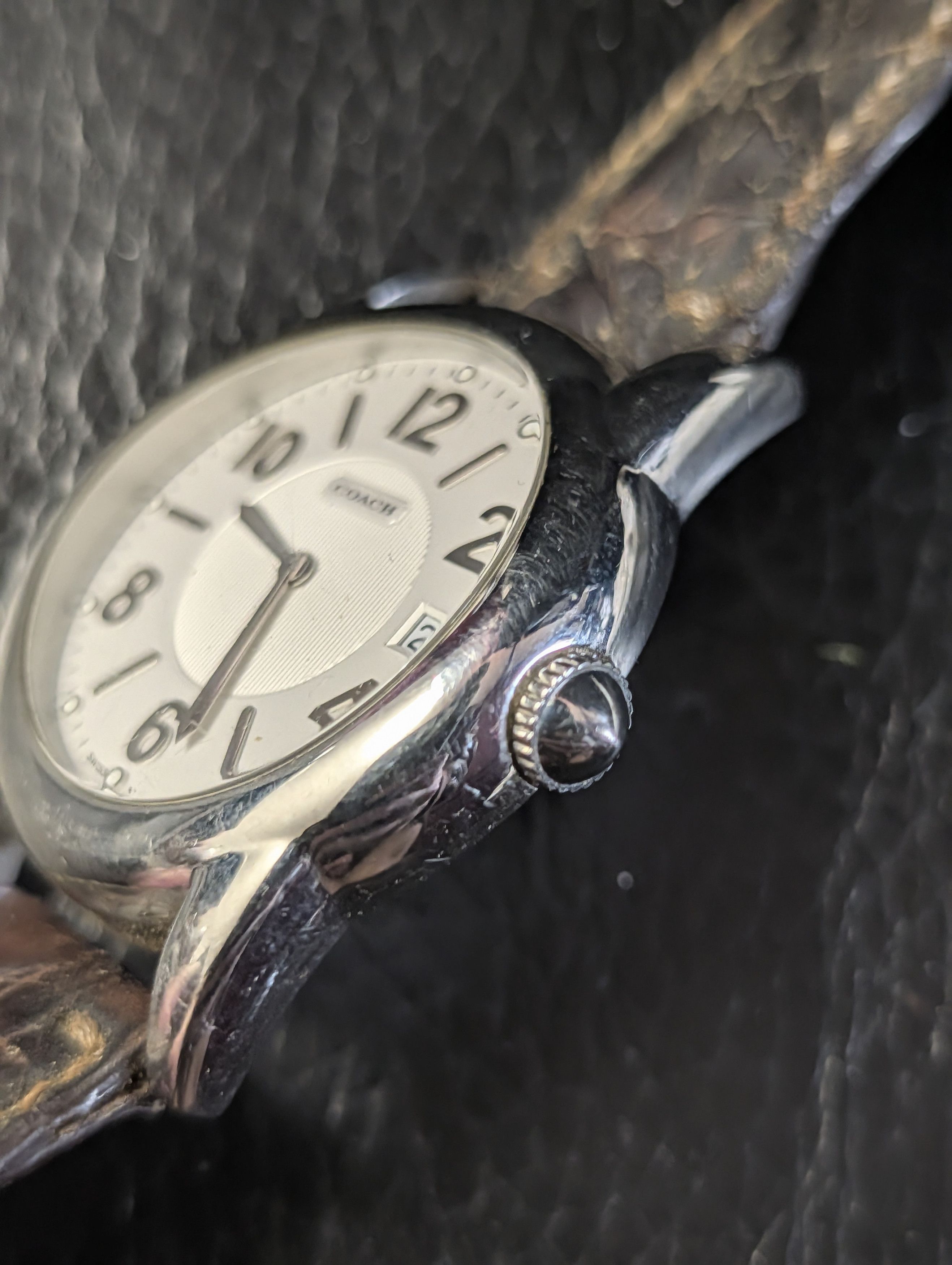 Coach VTG Swiss-Made Date Brown Alligator Quartz 3ATM Watch Size ONE SIZE - 3 Thumbnail