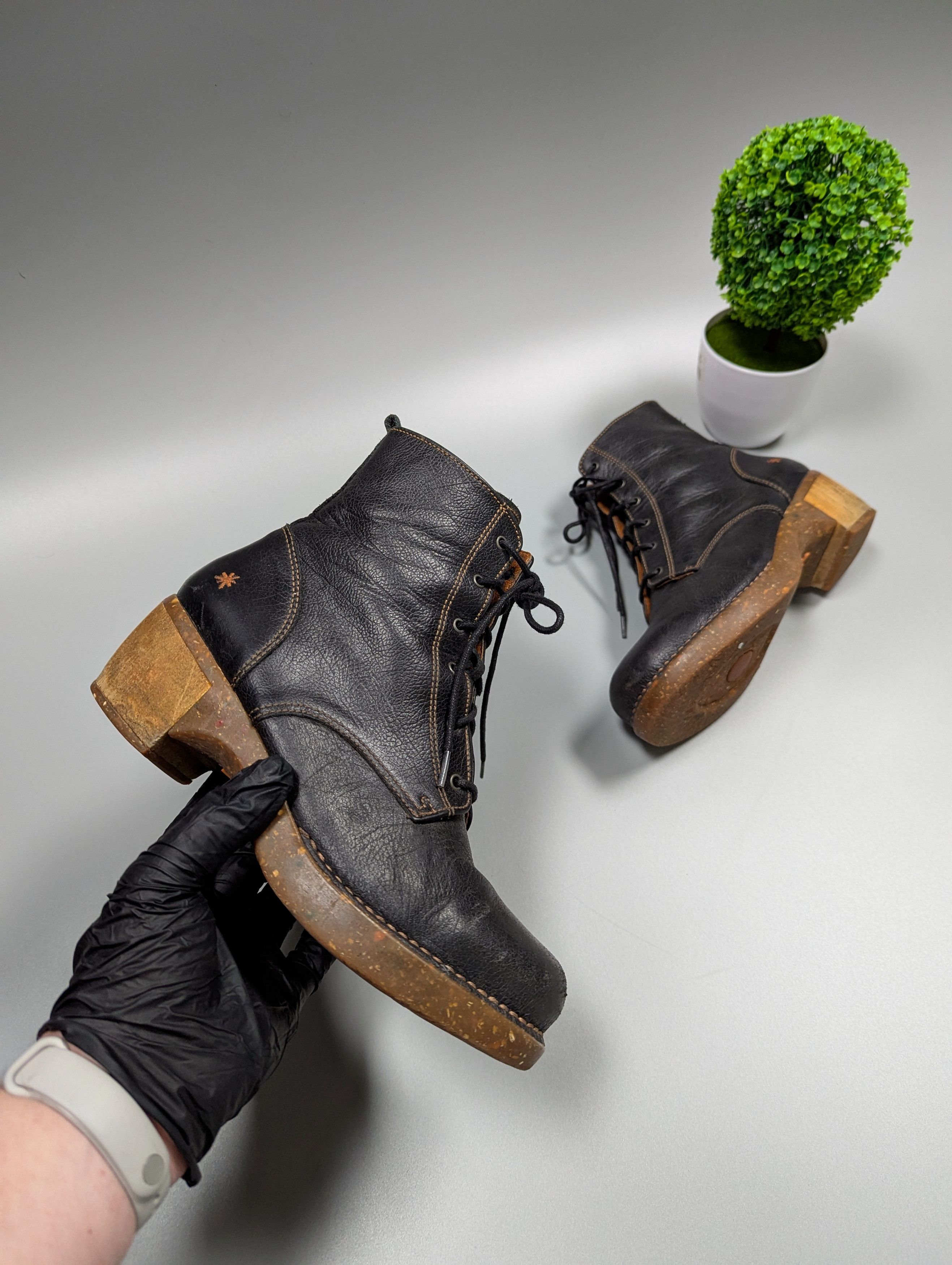 Other THE ART Vintage Women's Leather Brown Heeled Boots Size US 8 / IT 38 - 1 Thumbnail
