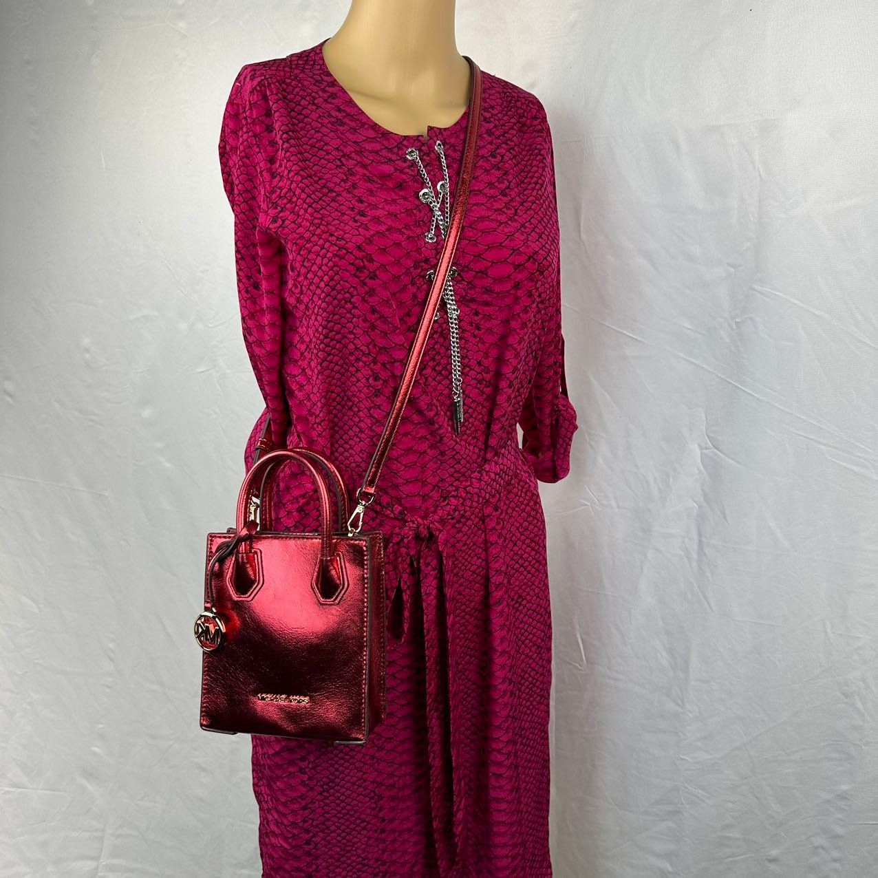 MICHAEL KORS 35H3GM9C0M Mercer Extra-Small Patent Crossbody