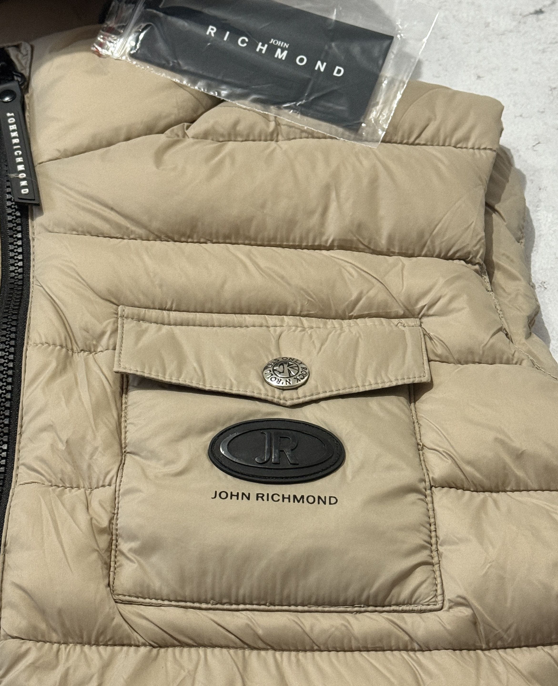 John Richmond John Richmond PADDED JACKET VEST GILET SAND SIZE 50 Size US M / EU 48-50 / 2 - 4 Thumbnail