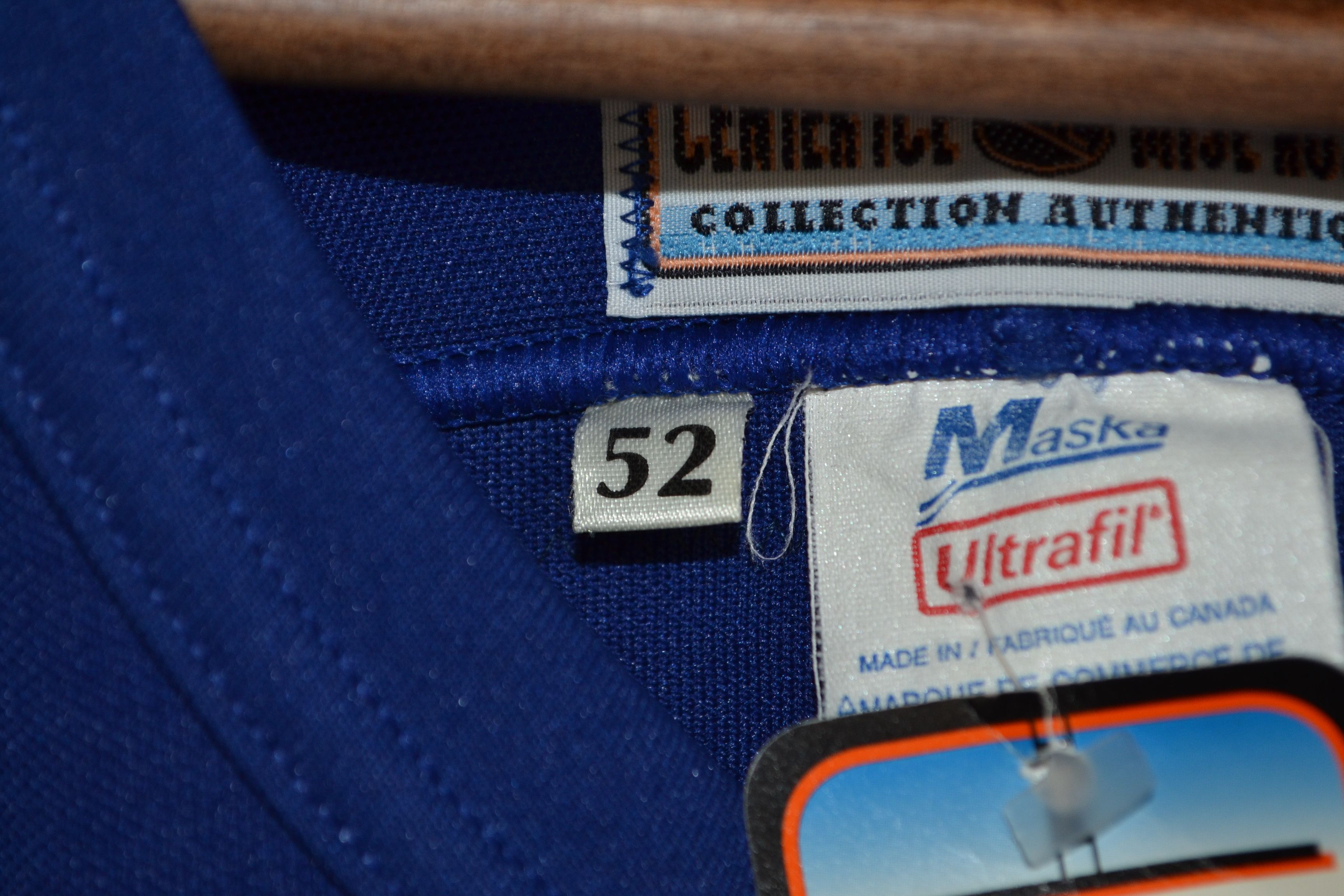Ccm Toronto Maple Leafs 27 Frank Mahovlich Signed CCM 90s Size US L / EU 52-54 / 3 - 11 Thumbnail