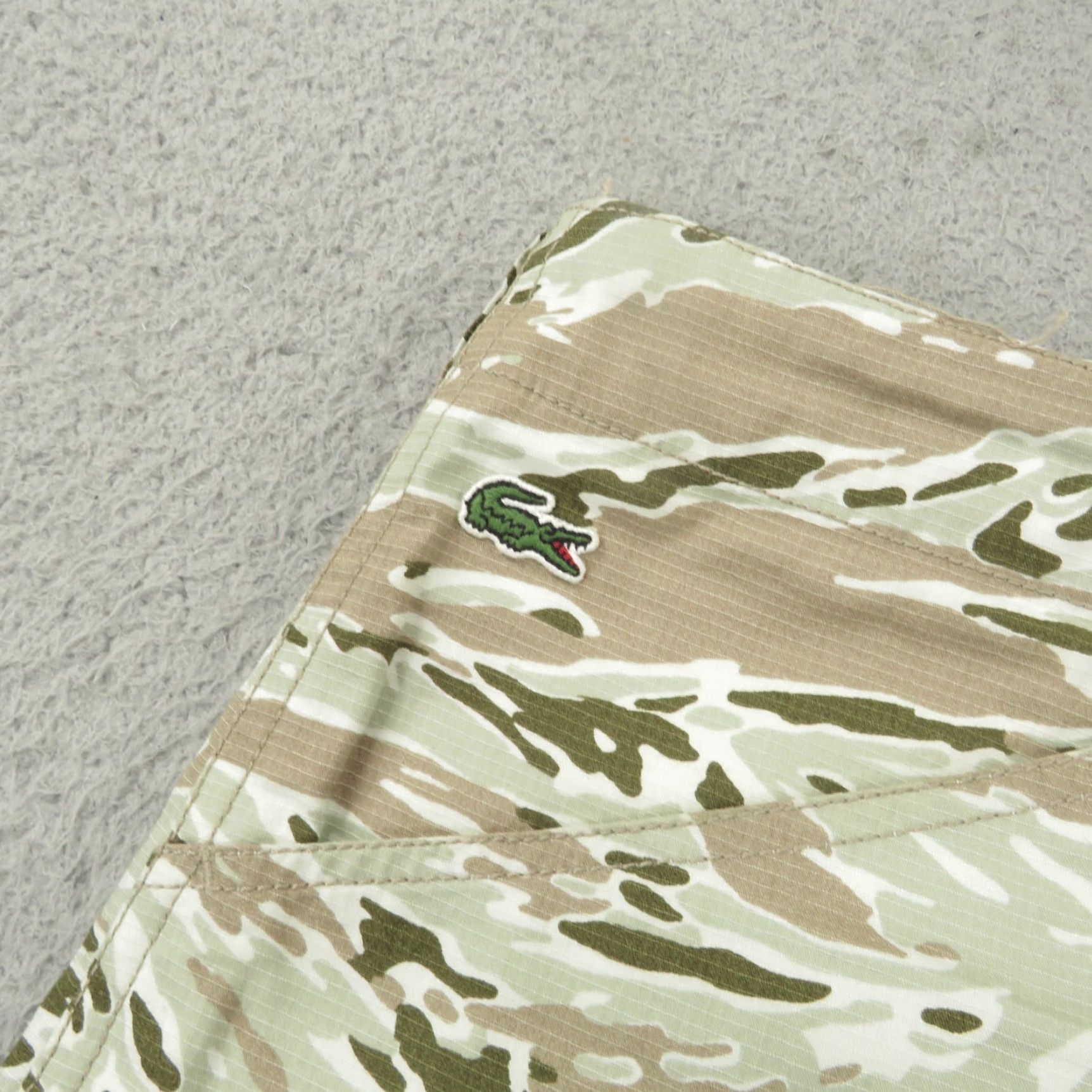 Lacoste Lacoste Shorts Mens 34 Cargo Tiger Stripe Military Utility Ripstop Drawstring Pants Size US 34 / EU 50 - 7 Thumbnail