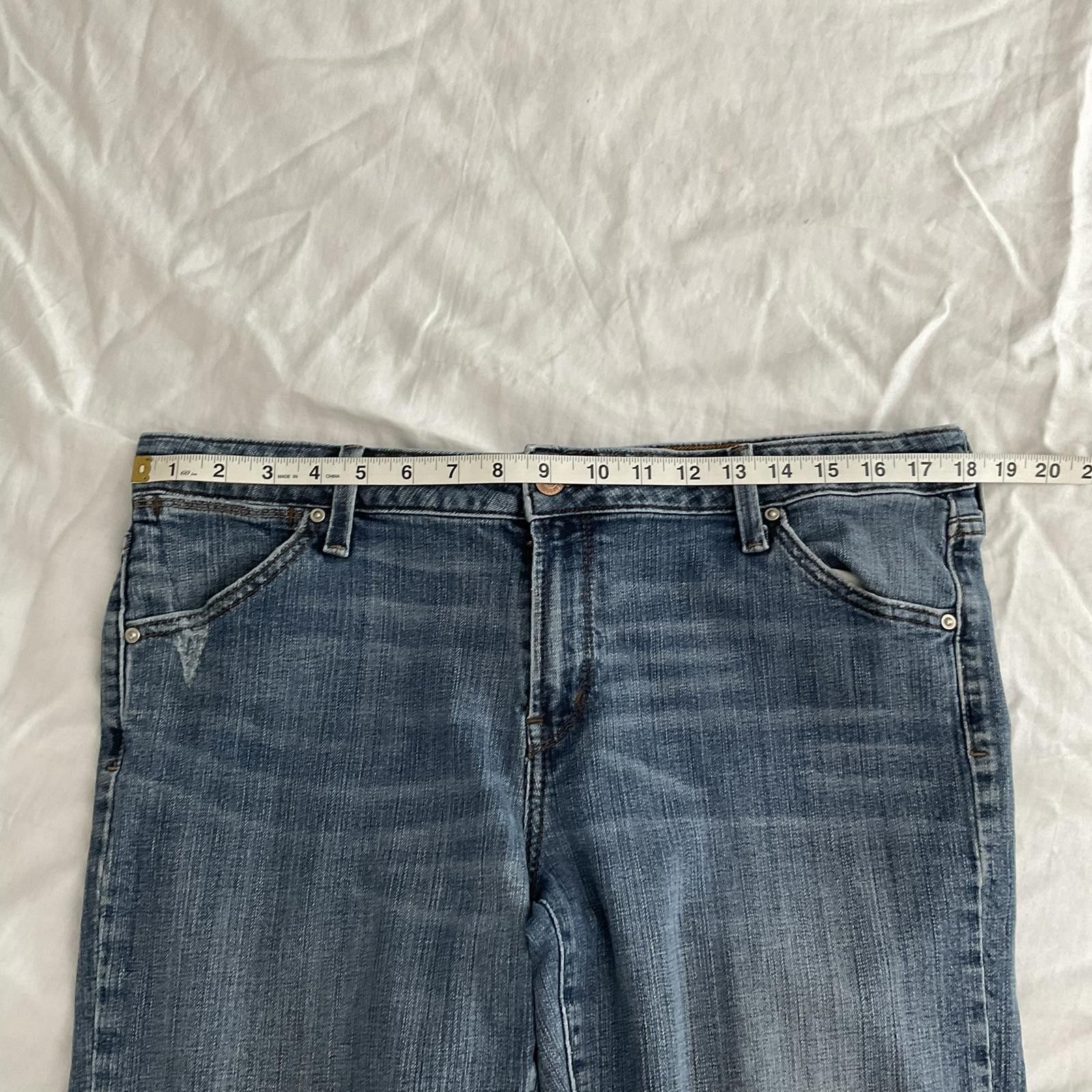Levi's vtg levis y2k wide leg capri low rise jeans womens 16 Size 38" / US 16 / IT 52 - 7 Thumbnail