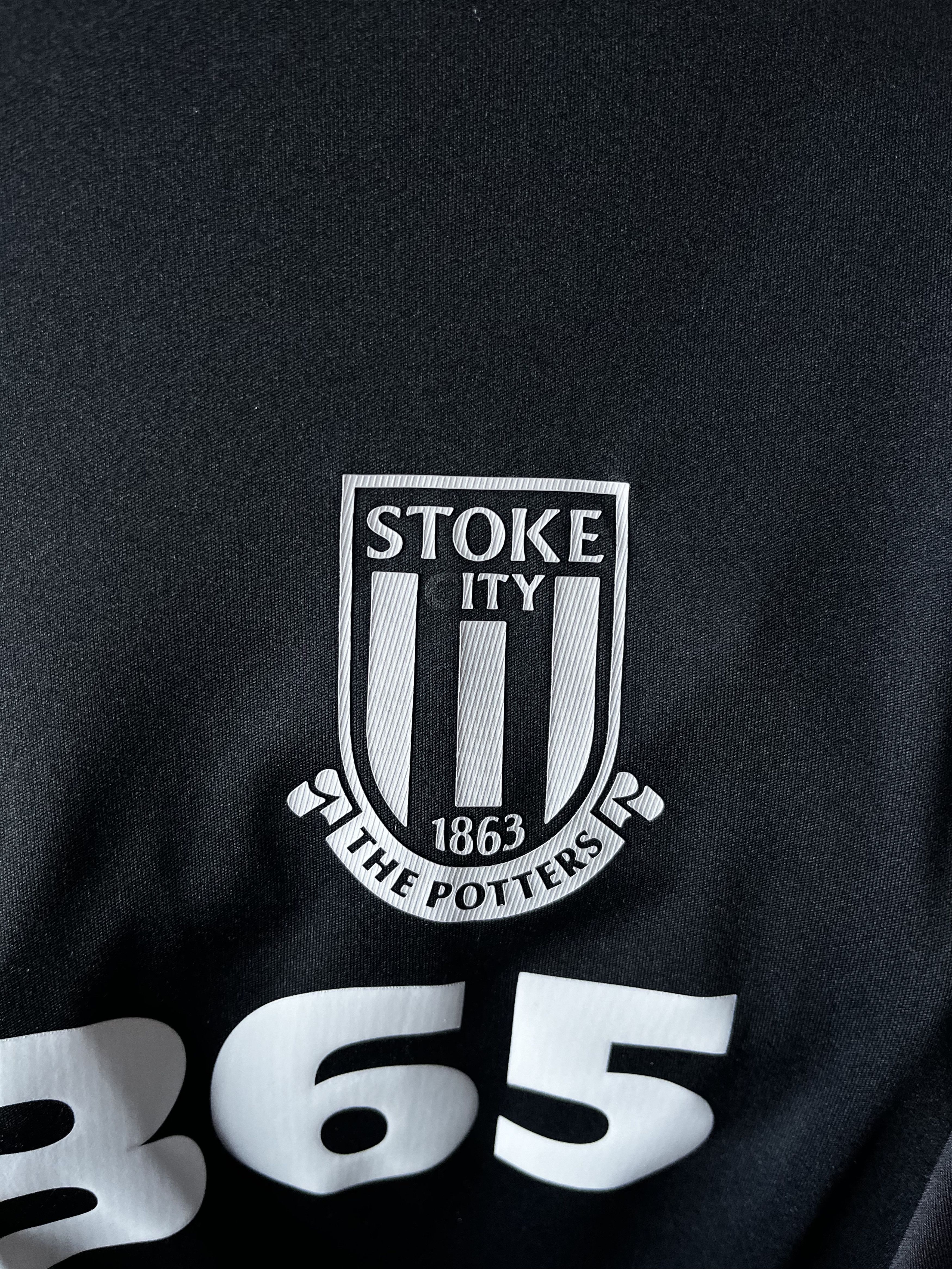 New Balance × Vintage 2015 2016 Stoke City Away Soccer Jersey longsleeve Size US S / EU 44-46 / 1 - 4 Thumbnail