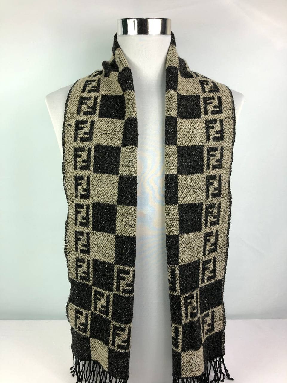 Fendi Fendi Scarf / Muffler / Neckwear FS330 Size ONE SIZE - 2 Thumbnail