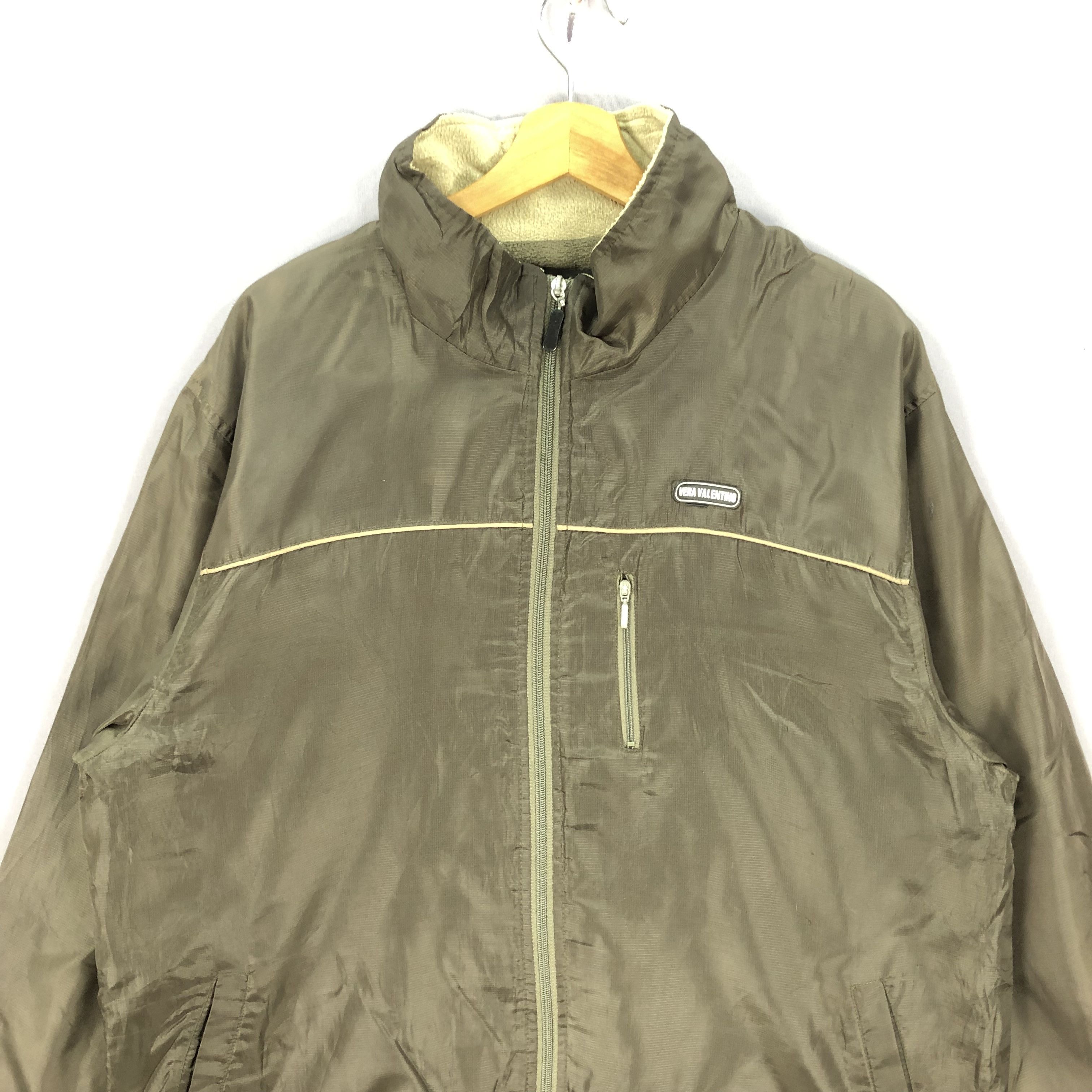 Japanese Brand × Vintage Vintage Vera Valentino Zipper Windbreaker Nylon Jacket Size US L / EU 52-54 / 3 - 3 Thumbnail