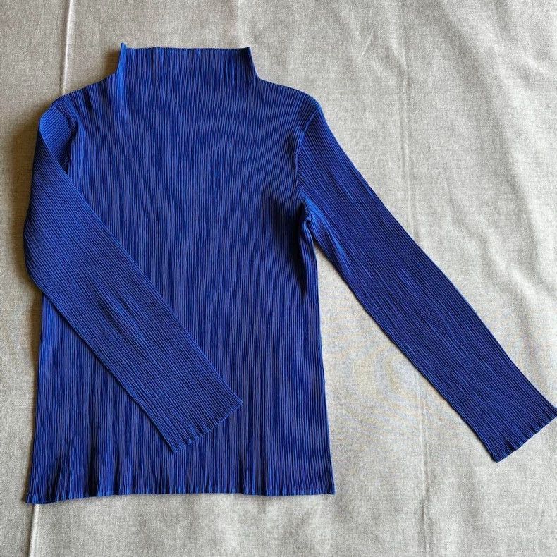 Issey Miyake Issey Miyake Navy blue semi-turtleneck top Size M / US 6-8 / IT 42-44 - 2 Thumbnail