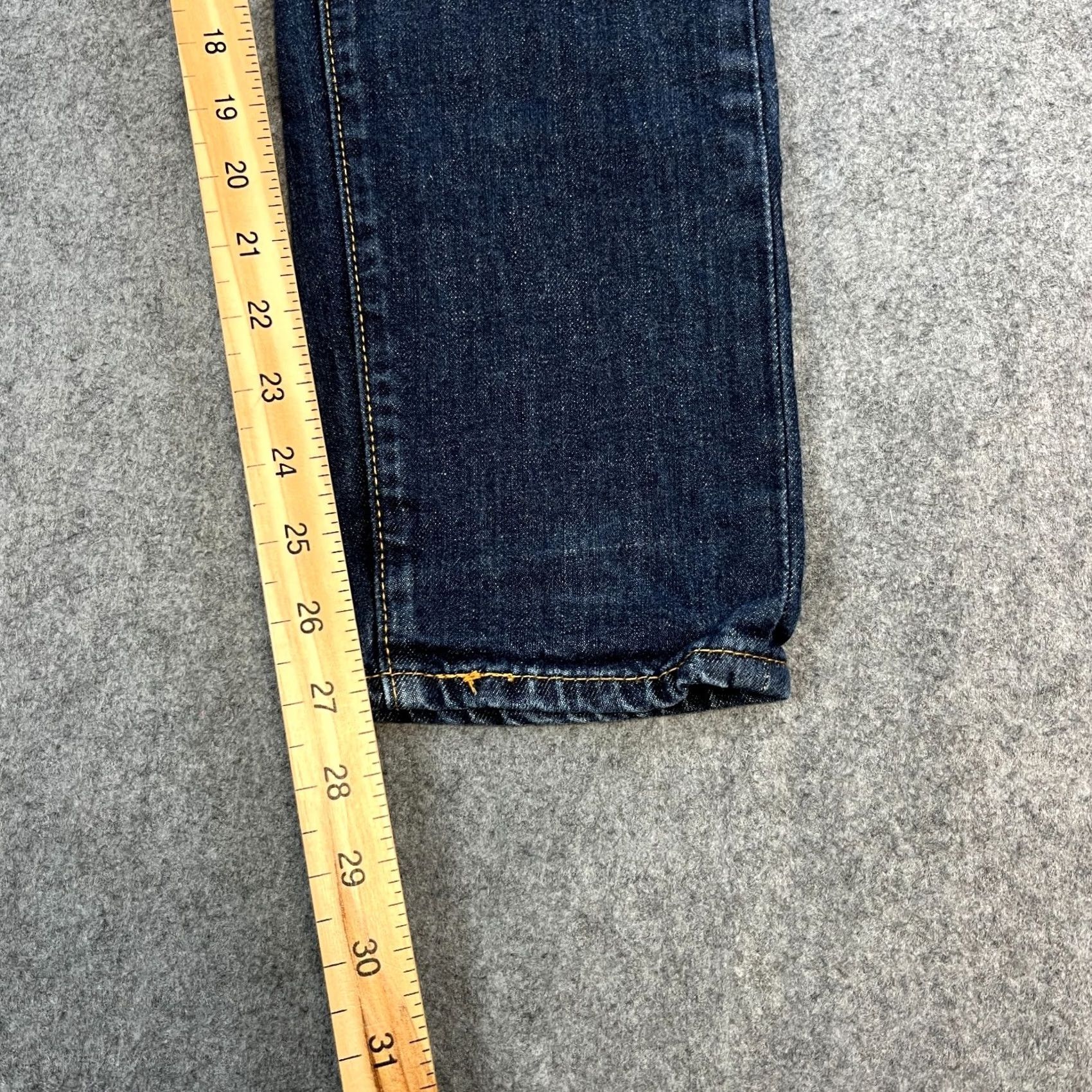 Levi's Levi's 512 Jeans Slim Tapered 31 30 Dark Wash Blue Indigo Stretch Denim Casual Size US 31 - 4 Thumbnail