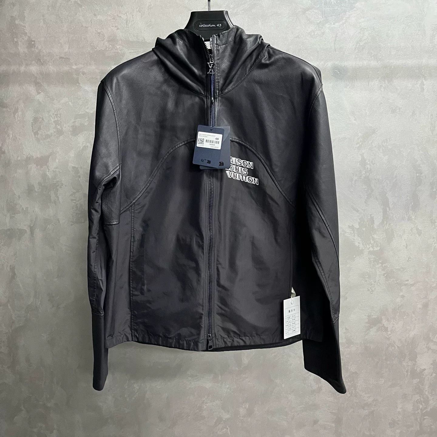 Louis Vuitton Louis Vuitton Leather Black Light Jacket xs Men Size US XS / EU 42 / 0 - 1 Thumbnail