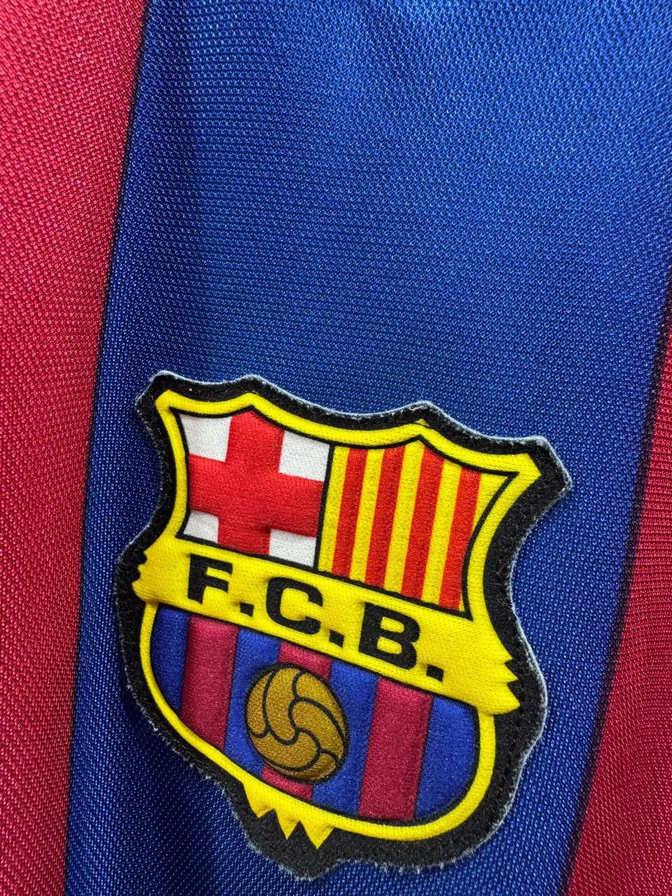 Vintage Vintage FC Barcelona #10 Rivaldo Soccer Jersey Shirt Size US L / EU 52-54 / 3 - 3 Thumbnail