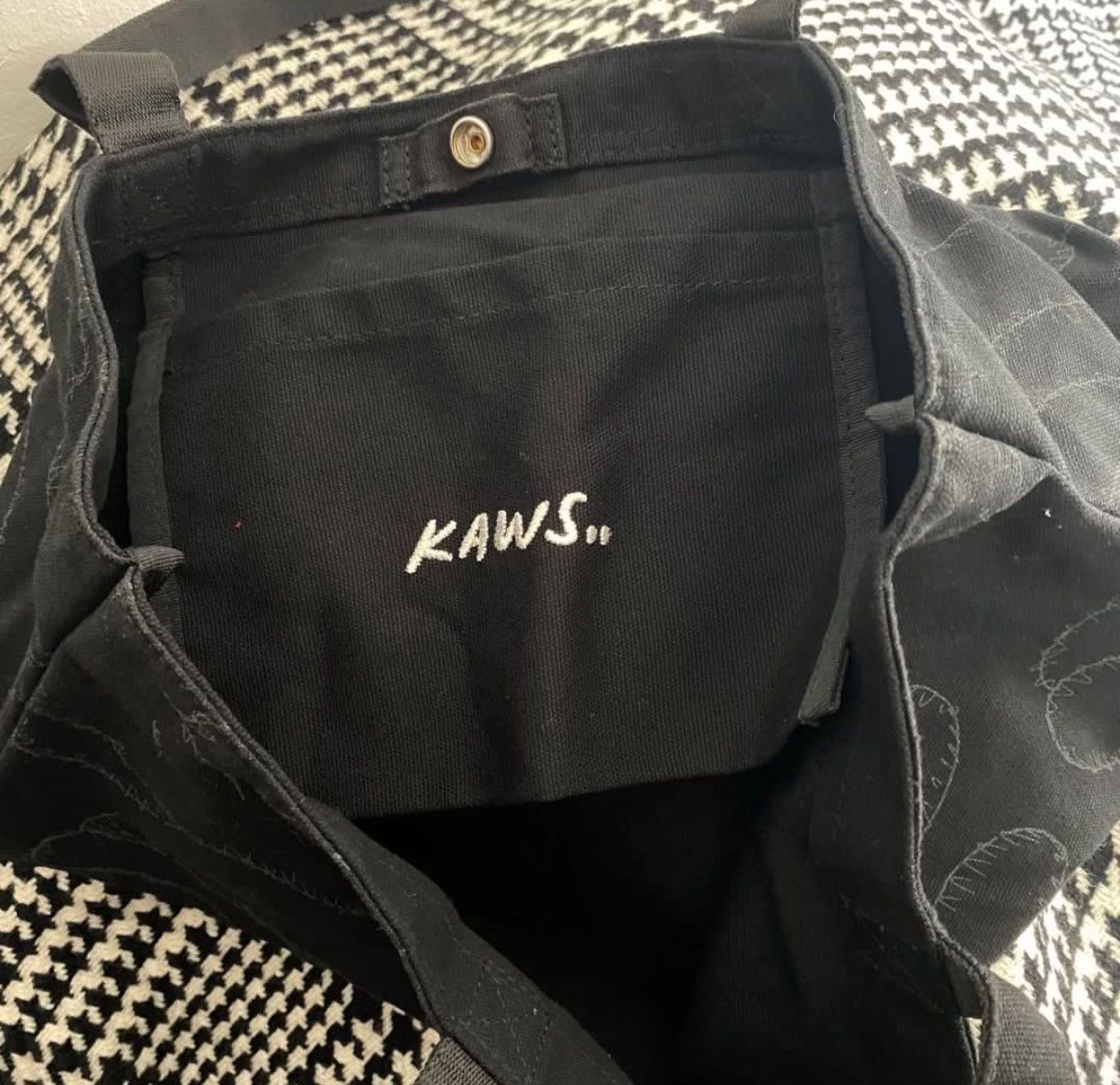 Kaws Archives Kaws Uniqlo Tote Bag Size ONE SIZE - 3 Thumbnail