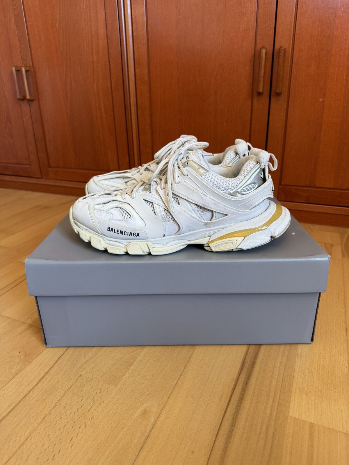 Balenciaga Balenciaga Track Triple White Size US 11 / EU 44 - 1 Thumbnail