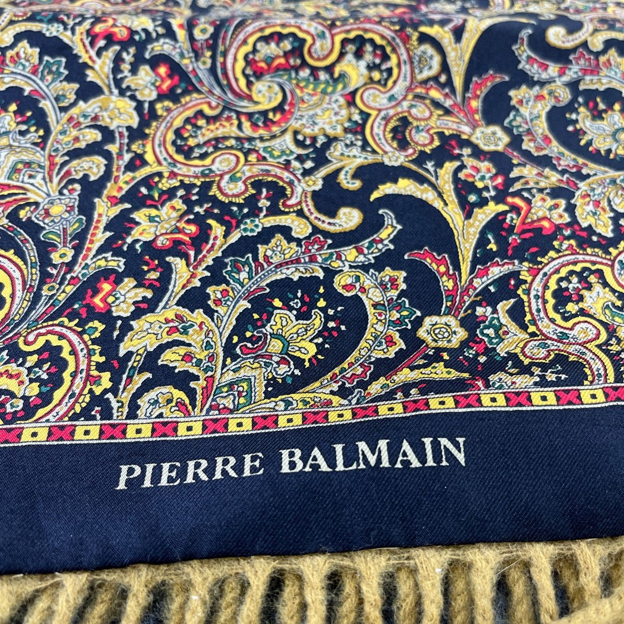 Pierre Balmain × Vintage Pierre Balmain Silk Paisley Scarf /Muffler/ Neckwear - T090 Size ONE SIZE - 6 Thumbnail