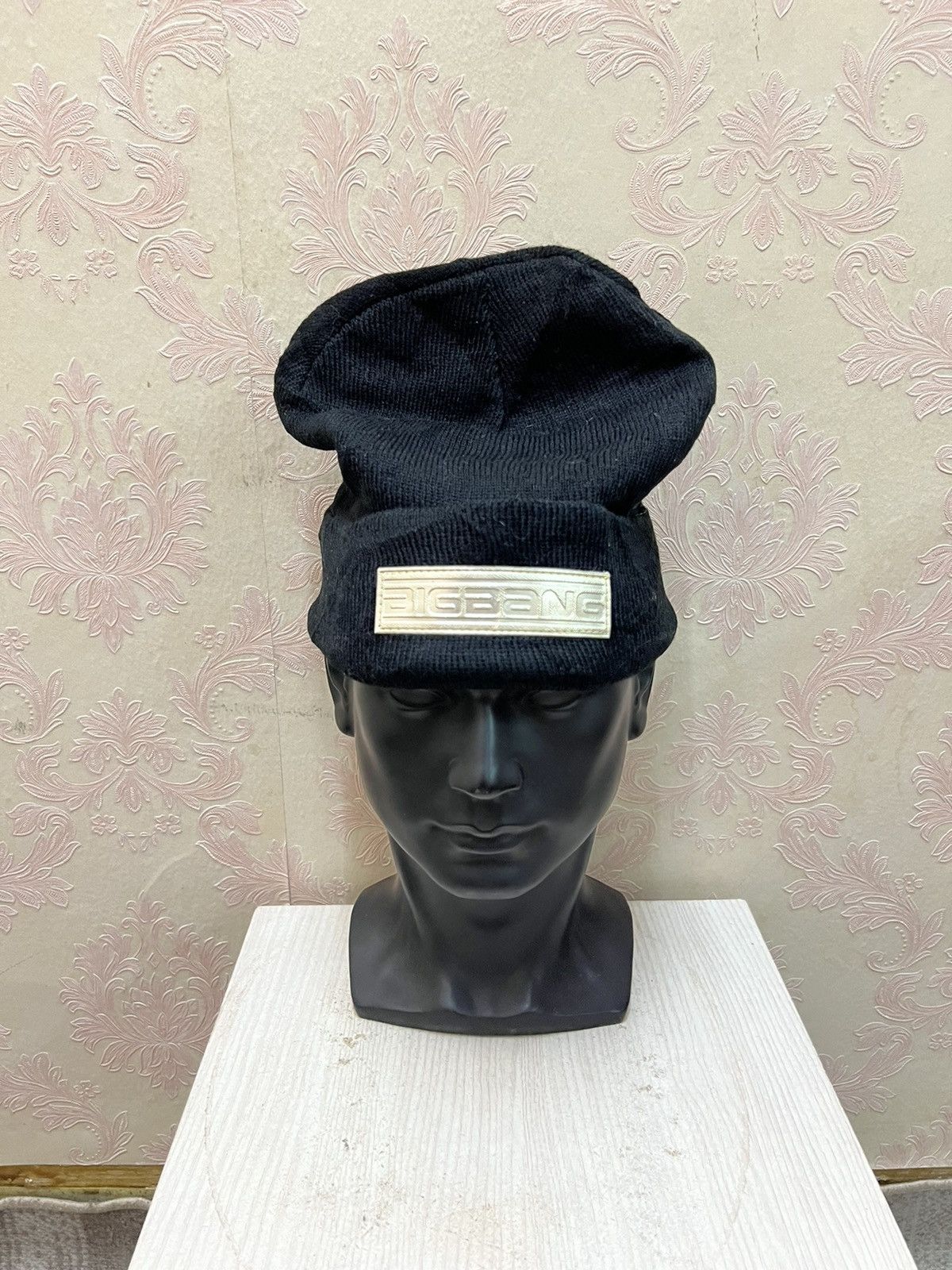 Band Tees Big bang Band Music Beanie Hats Size ONE SIZE - 2 Thumbnail
