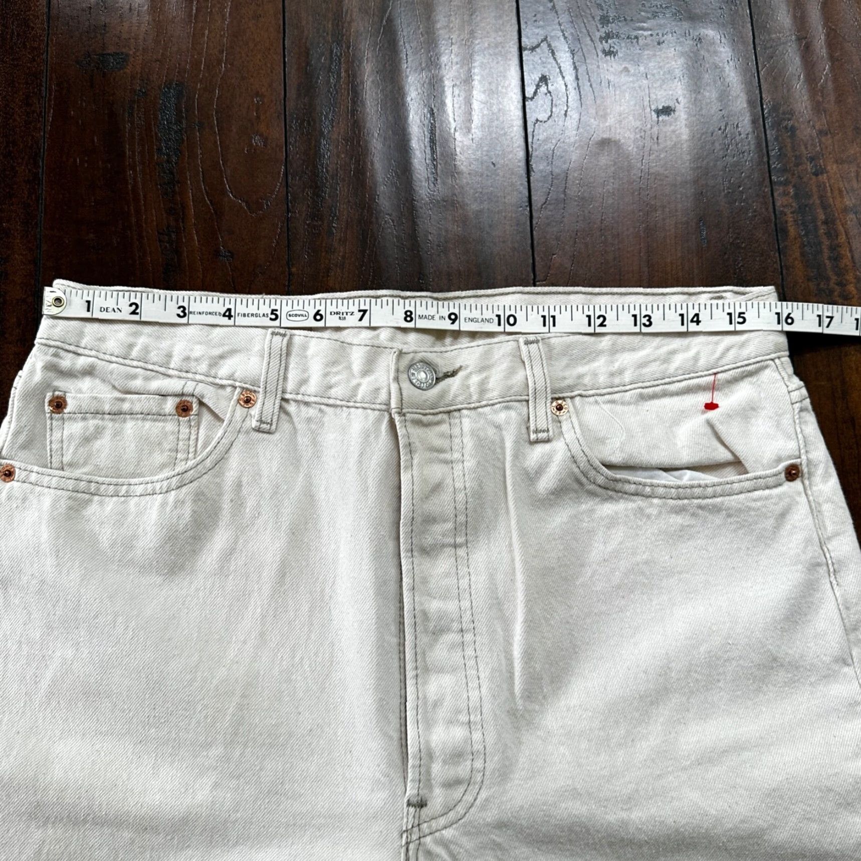 Levi's VINTAGE Levi's 501 Jeans Straight Men 36x32 White Denim Cotton Button Fly 90s USA Tag XX Act 32x31 Size US 36 / EU 52 - 7 Thumbnail