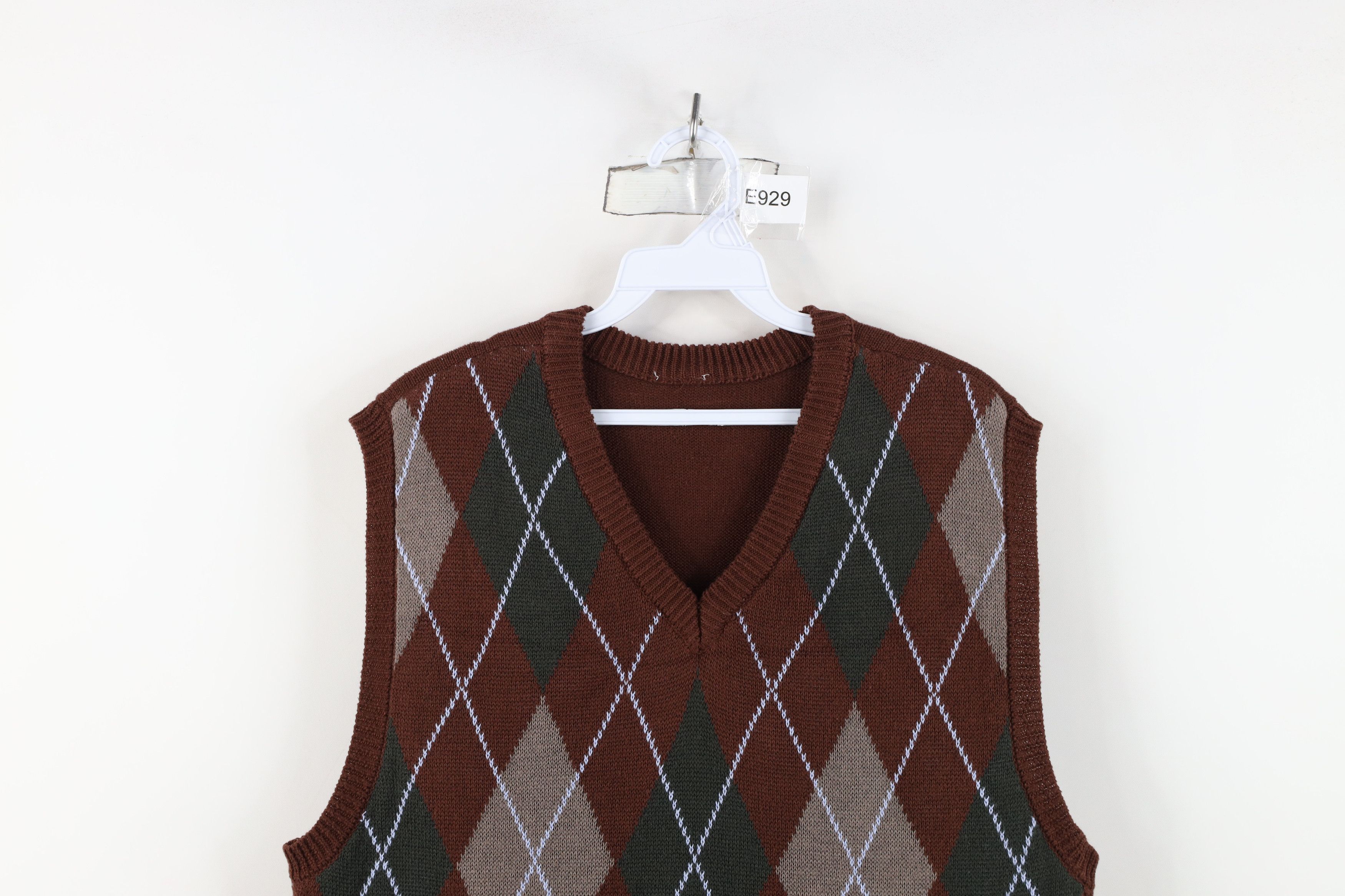 Vintage Vintage 90s Streetwear Diamond Knit V-Neck Sweater Vest Size US L / EU 52-54 / 3 - 2 Thumbnail