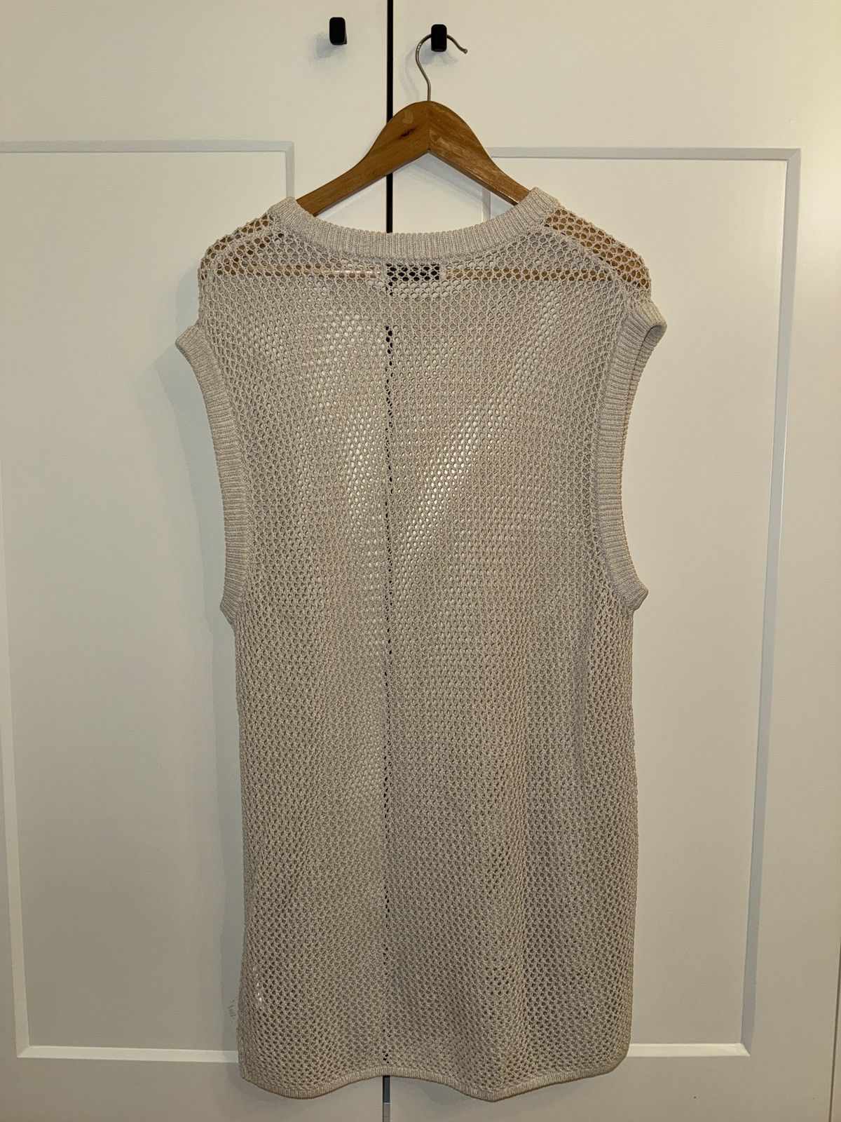 Cos Atelier Cos off white knit vest Size US M / EU 48-50 / 2 - 3 Thumbnail