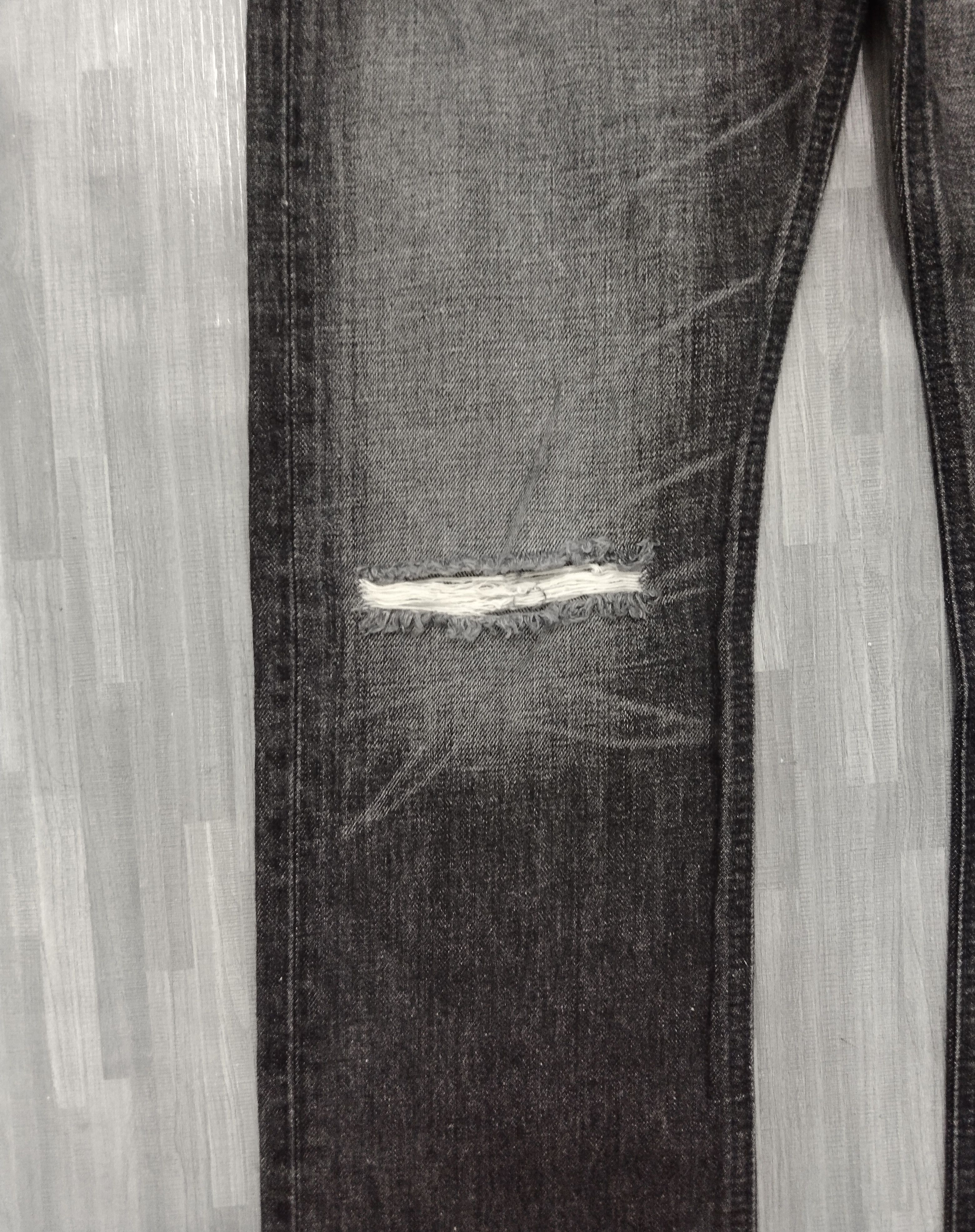 Japanese Brand SICK RIPED WASHED BLACK LIBERTO DENIM PANTS Size US 32 / EU 48 - 6 Thumbnail