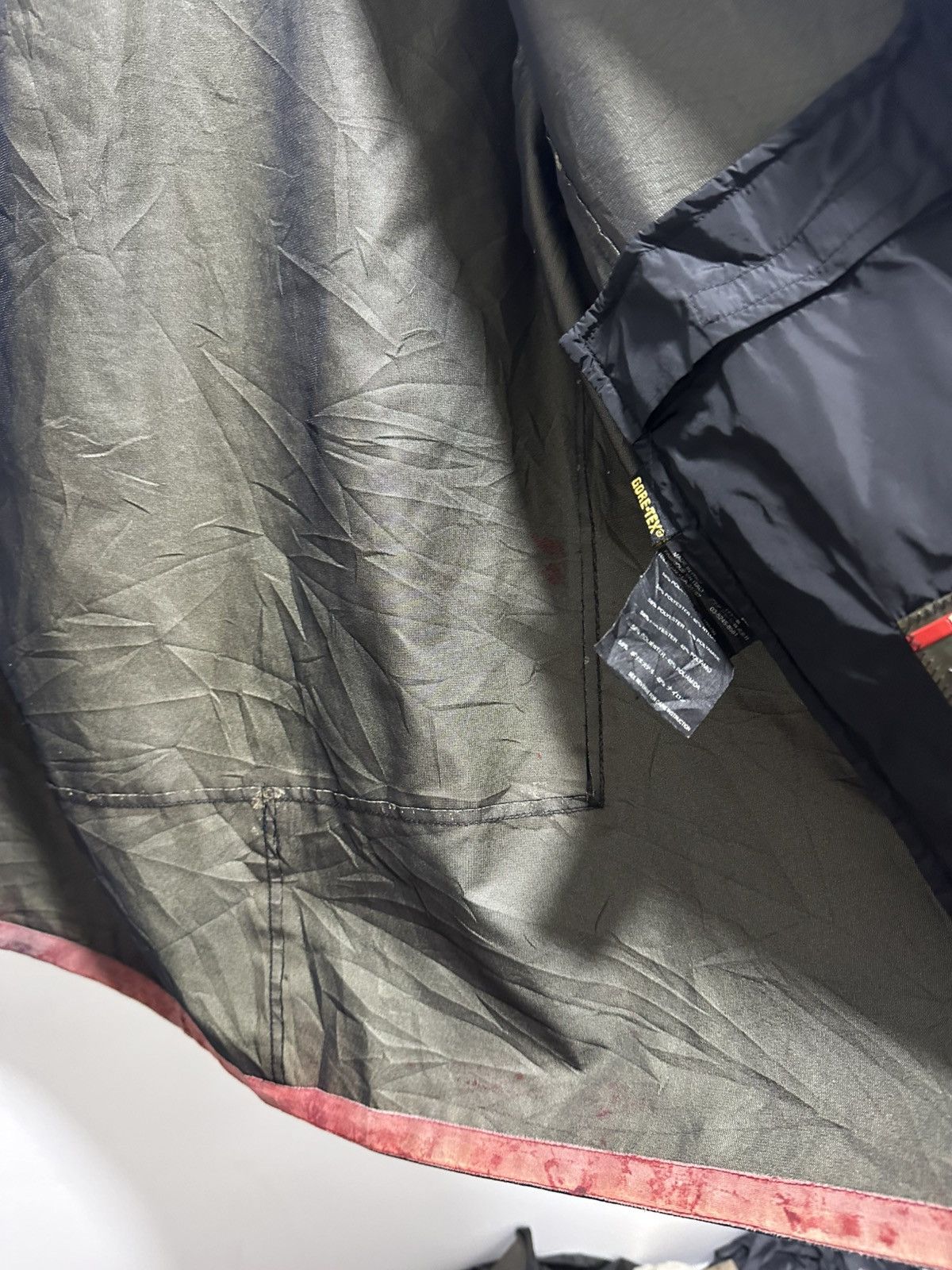 Prada Prada GoreTex Jacket Design With Hoodies Art SGV153 Design Size US M / EU 48-50 / 2 - 12 Thumbnail