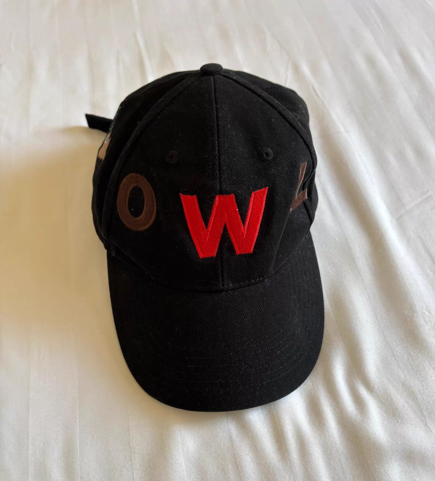 Walter Van Beirendonck WVB Vtg W Logo Wolf Embroidery Corduroy-like Hat Size ONE SIZE - 2 Thumbnail