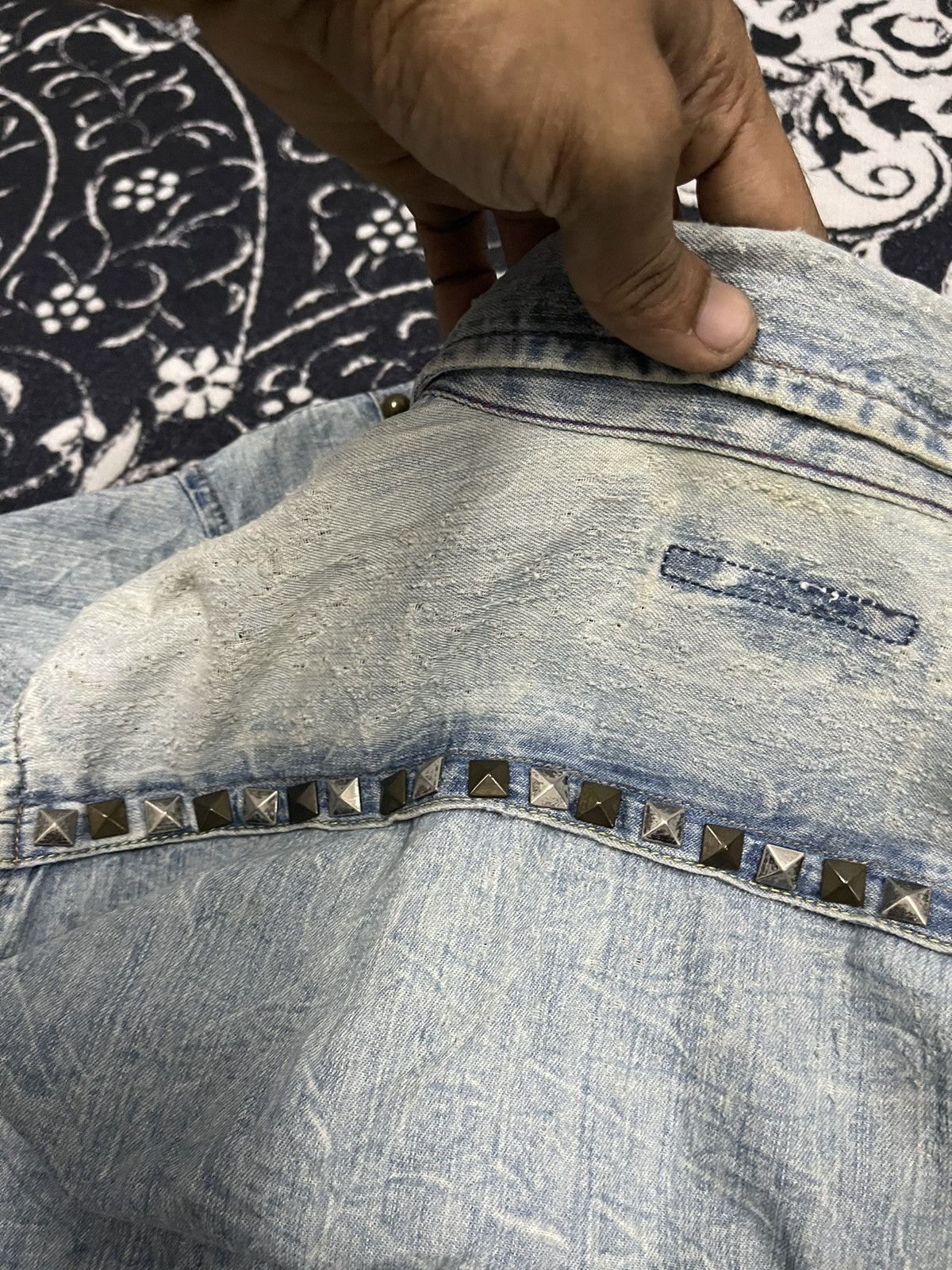Japanese Brand 2000s KMRII INSPIRED STUDDED DENIM BUTTON UP DISTRESSED Size US S / EU 44-46 / 1 - 22 Thumbnail