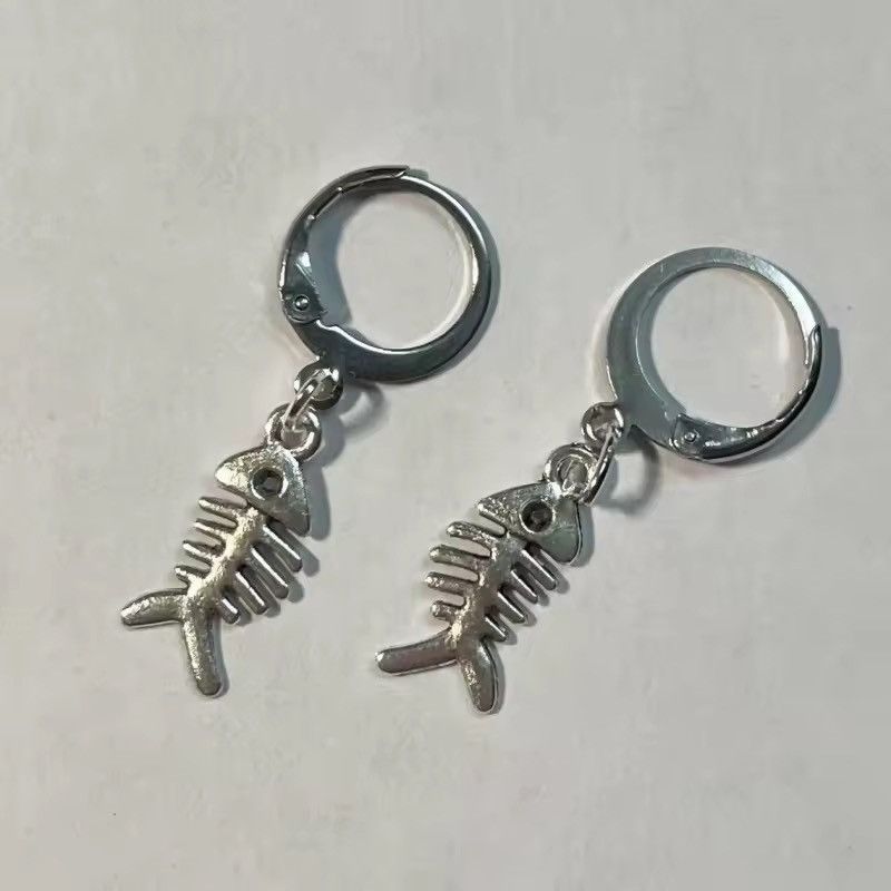 Jewelry Fishbone Eaering Size ONE SIZE - 1 Thumbnail