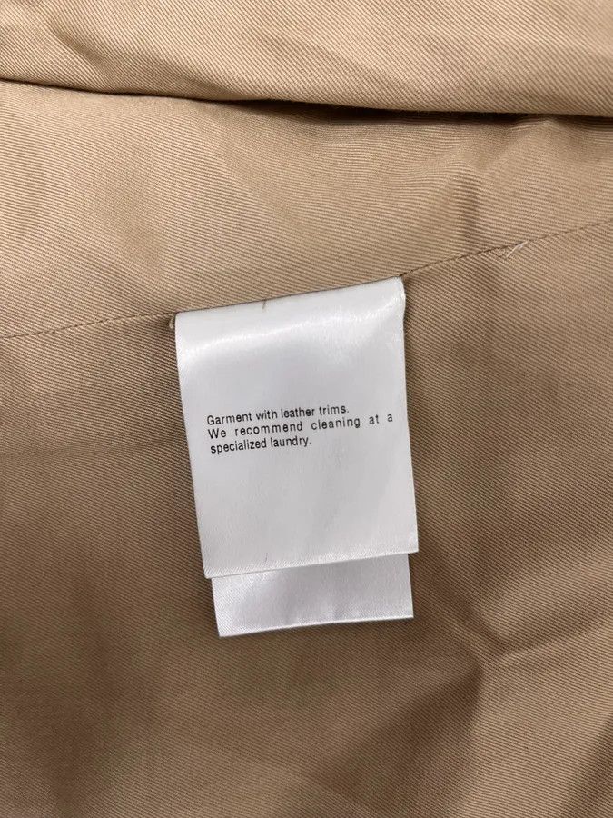 Gucci FW2010 Gucci Beige Buttoned Classy Jacket by Frida Giannini Size US M / EU 48-50 / 2 - 15 Thumbnail