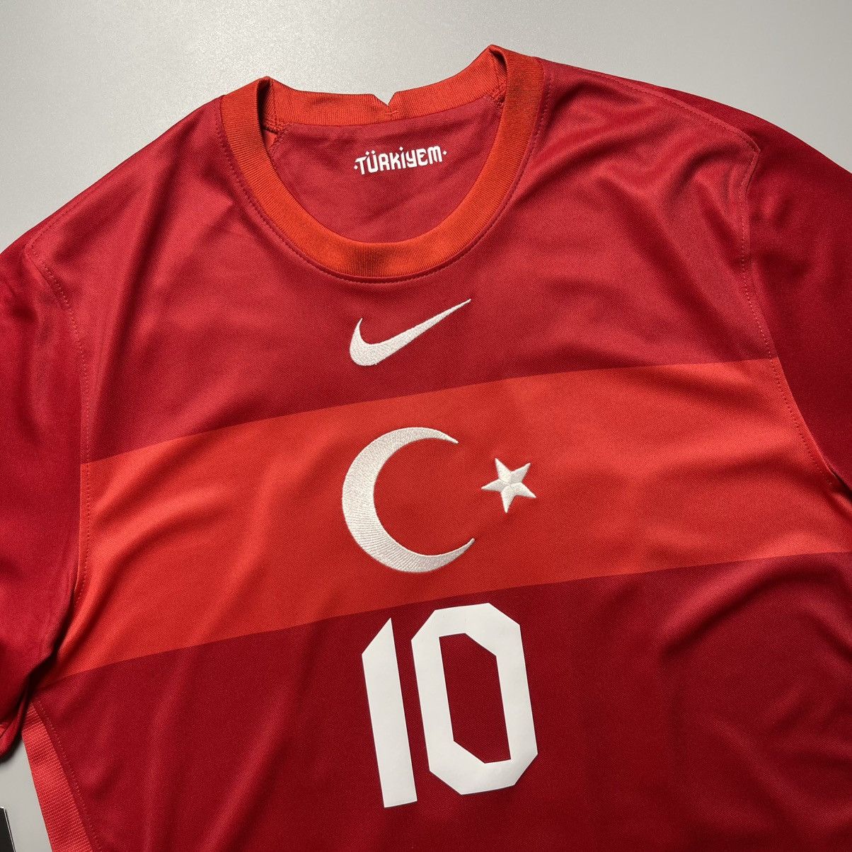 Nike × Vintage NWT TURKEY NIKE 2020 FOOTBALL AWAY JERSEY #10 CALHANOGLU Size US M / EU 48-50 / 2 - 4 Thumbnail