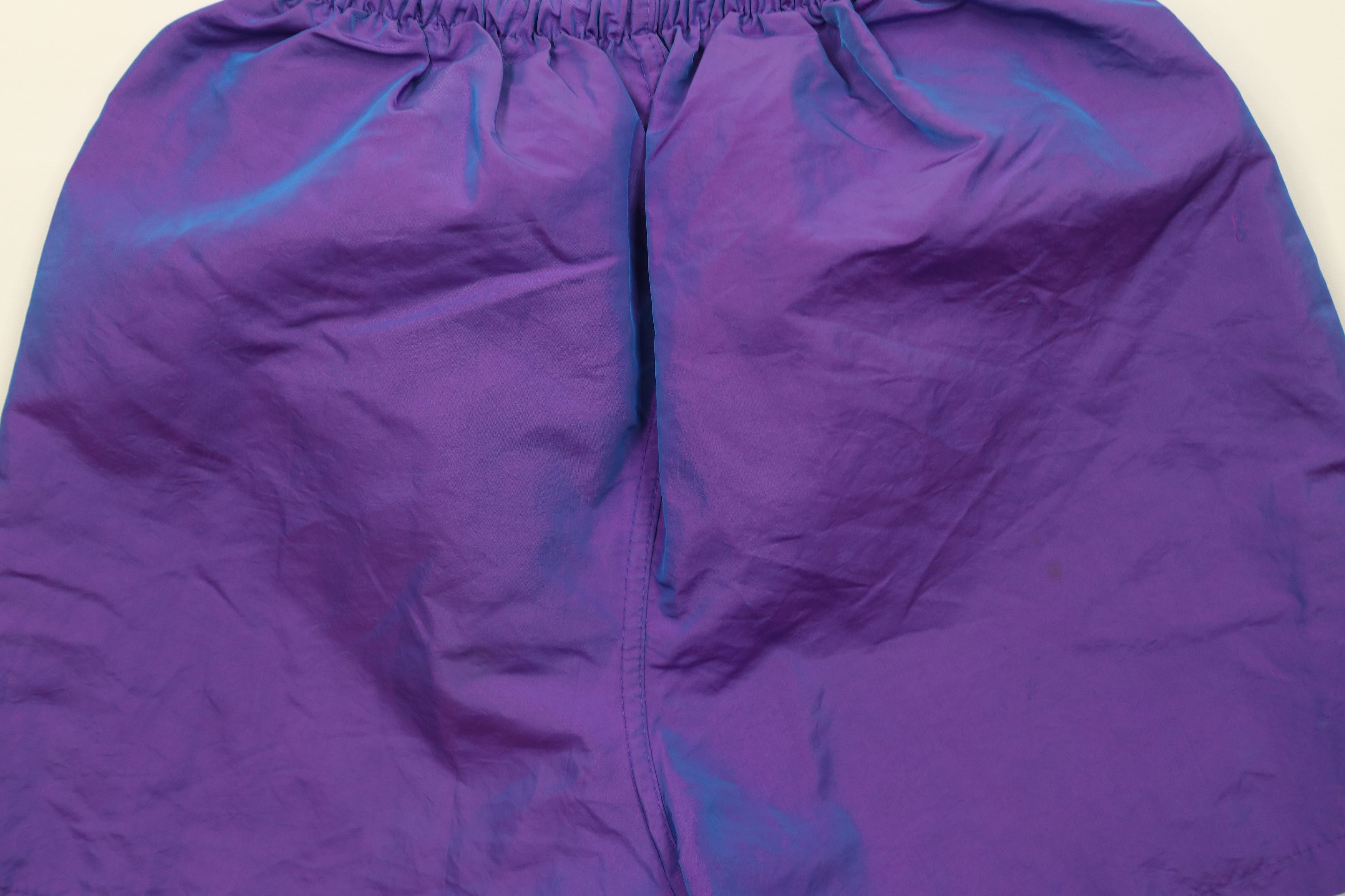 Vintage Vintage 90s Streetwear Running Jogging Soccer Shorts Nylon Size US 30 / EU 46 - 9 Thumbnail