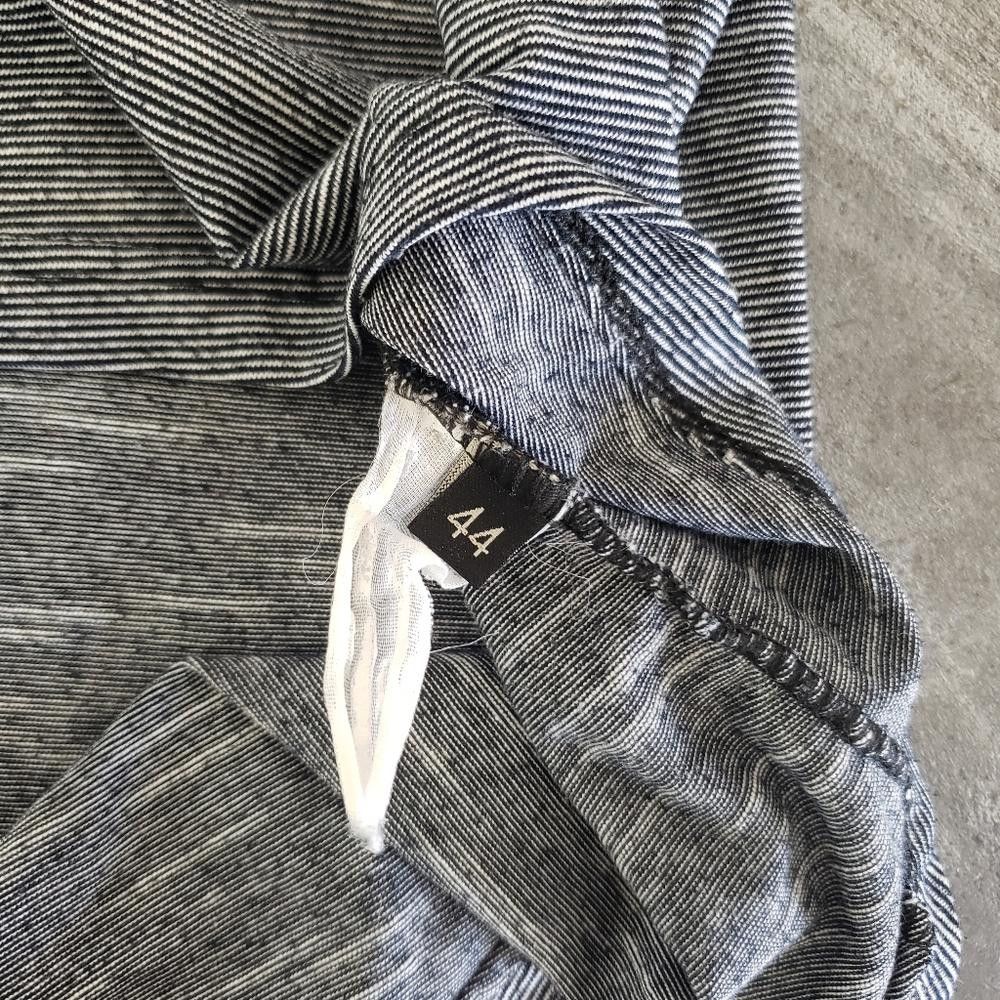Designer Black White Striped Gross Open Shoulder Short Sleeve Size M / US 6-8 / IT 42-44 - 4 Thumbnail