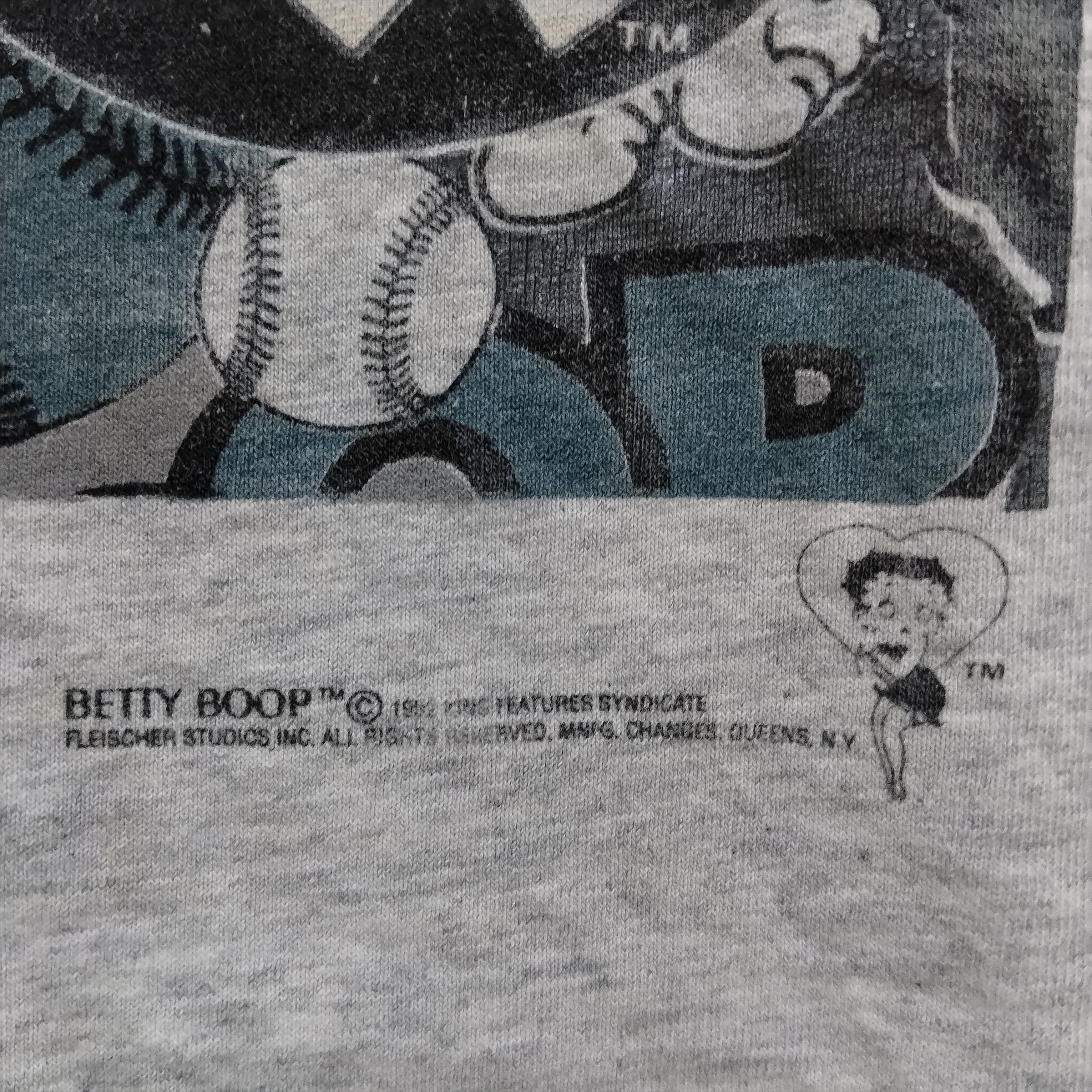 Vintage Vintage Betty Boop distressed very rare Size US M / EU 48-50 / 2 - 4 Thumbnail