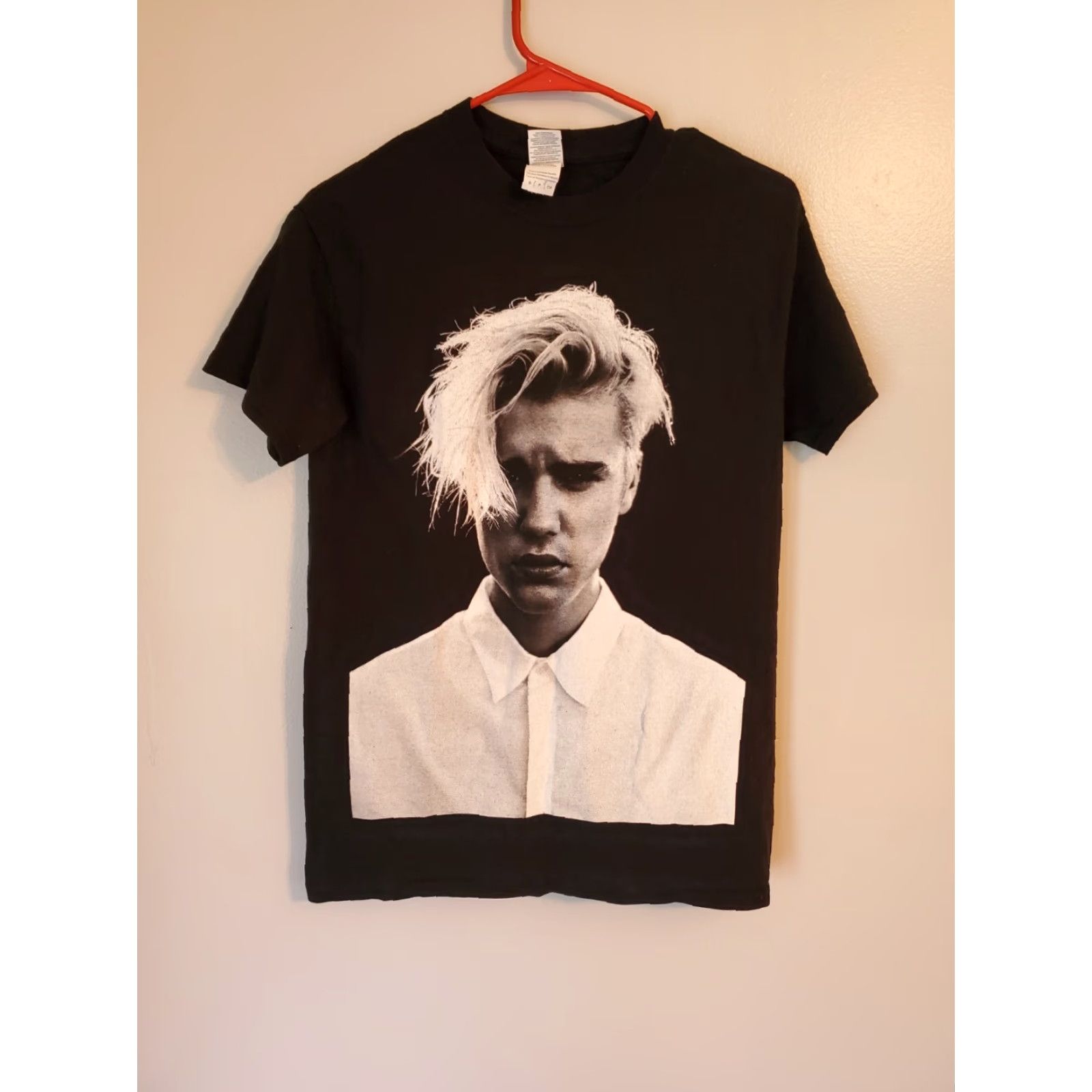 Gildan Justin Bieber Purpose Tour Shirt Size Small T-Shirt Men Black Cotton Crew Neck Short Sleeve Logo Size US S / EU 44-46 / 1 - 2 Thumbnail