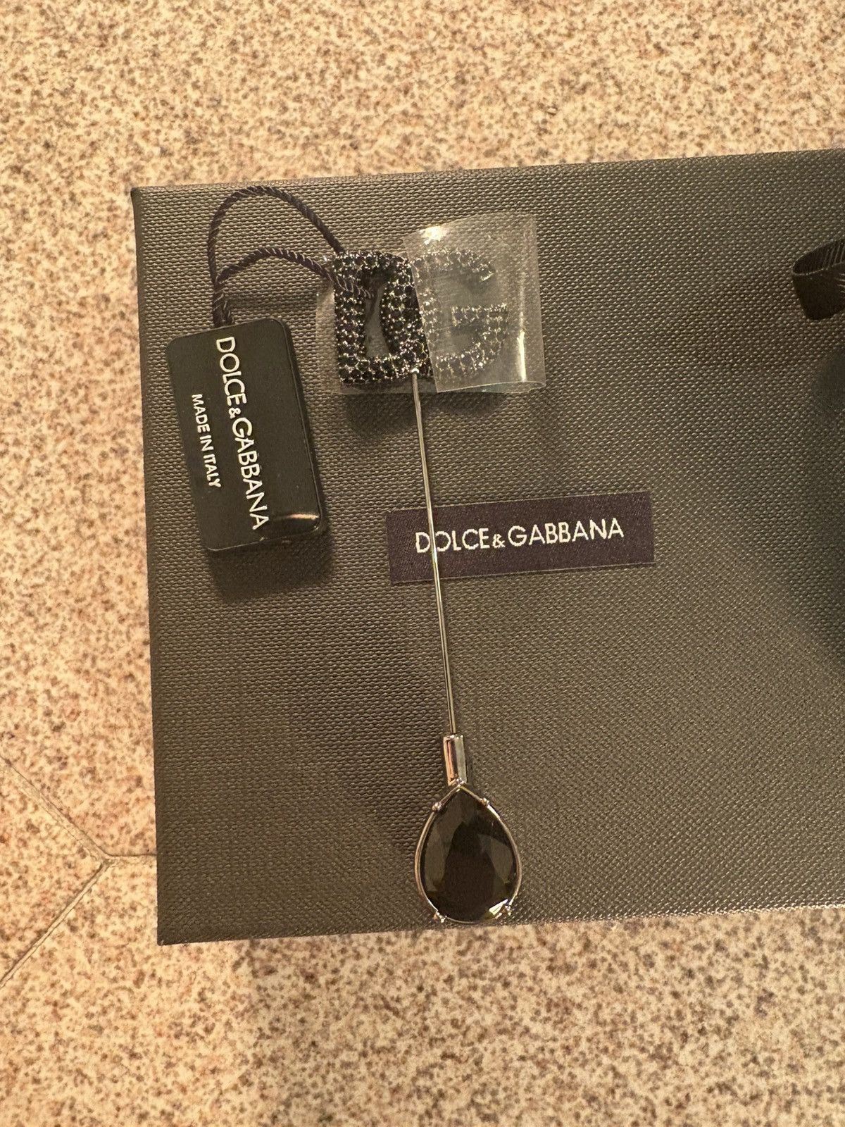 Dolce & Gabbana Dolce & Gabbana logo pin Size ONE SIZE - 1 Thumbnail