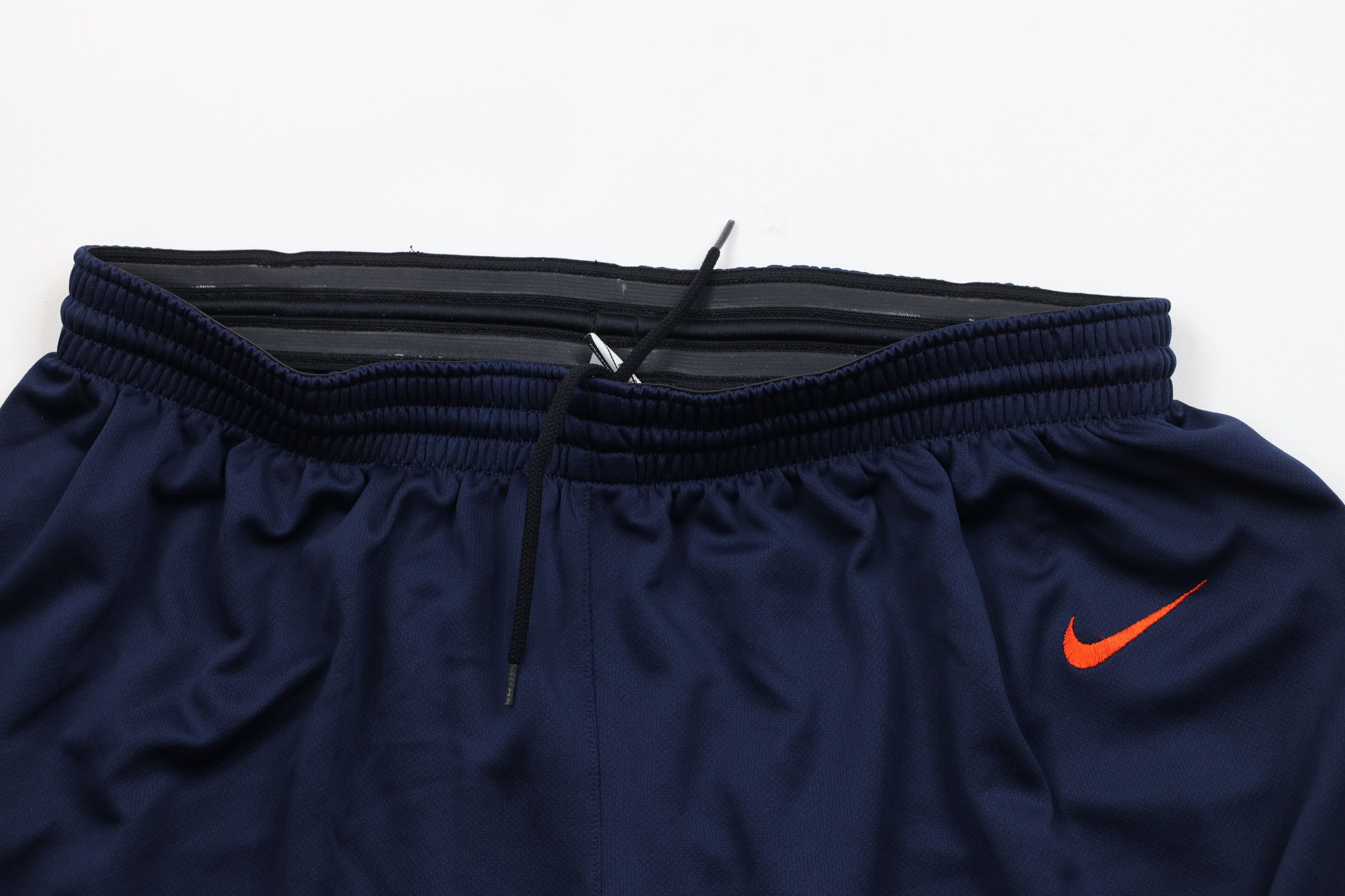 Nike × Vintage Nike Authentics Game Worn University of Illinois Shorts Size US 32 / EU 48 - 2 Thumbnail
