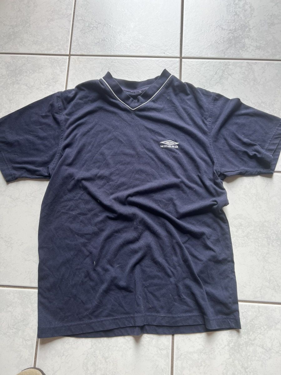 Umbro Y2K Vintage Umbro short sleeve tee Size US M / EU 48-50 / 2 - 1 Thumbnail