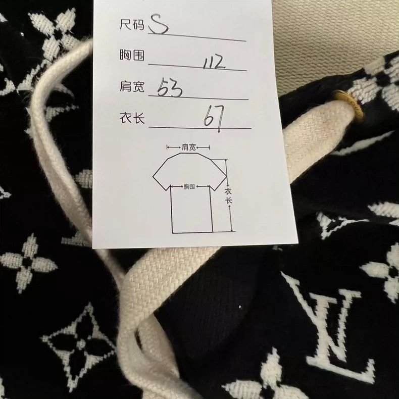 Louis Vuitton Louis Vuitton Full print print hooded sweatshirt 2505-Nexta Size US S / EU 44-46 / 1 - 7 Thumbnail