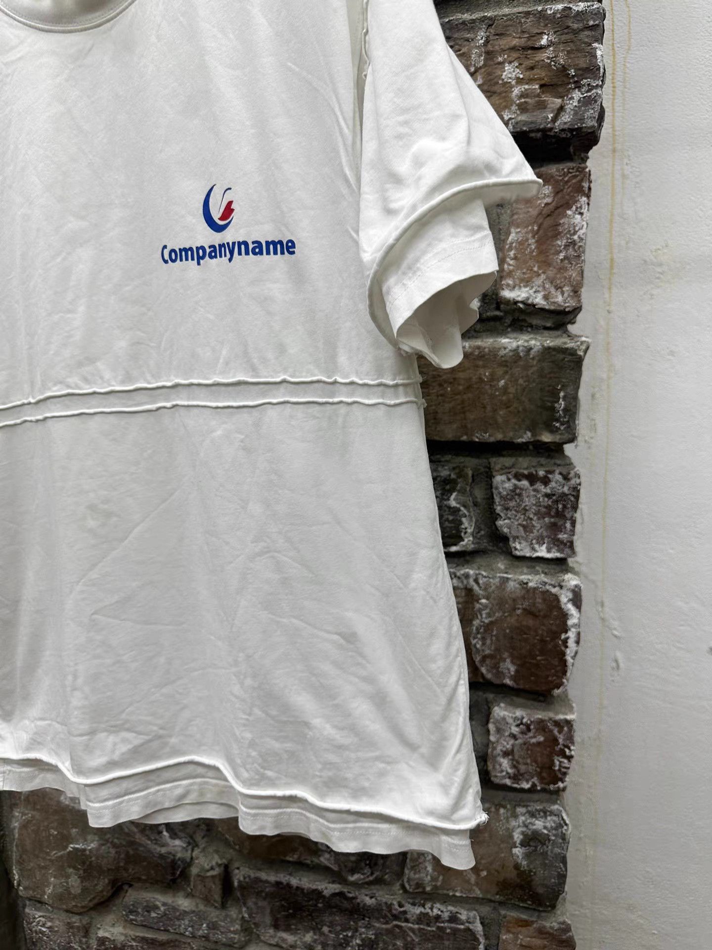 Vetements Vetements Two-in-One Panel Short Sleeve K20 Size US L / EU 52-54 / 3 - 5 Thumbnail