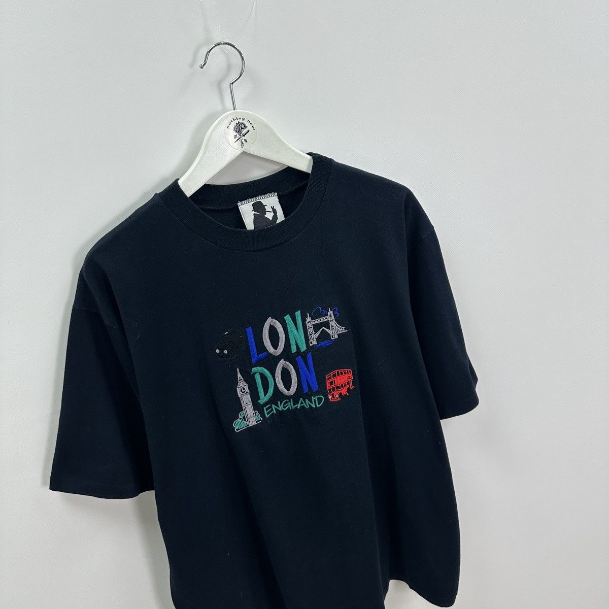 Vintage Vintage 90s Churchill London Exclusive embroidered logo tee Size US L / EU 52-54 / 3 - 3 Thumbnail