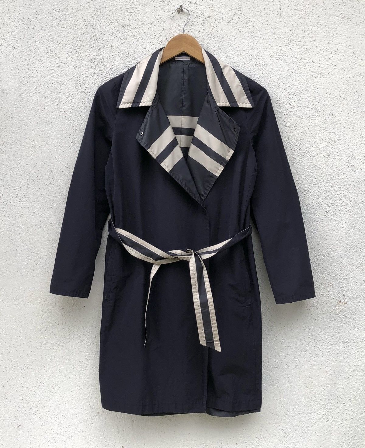 Max Mara MaxMara / Reversible Nylon Coat, Navy, Dark Blue Jacket Size S / US 4 / IT 40 - 2 Thumbnail