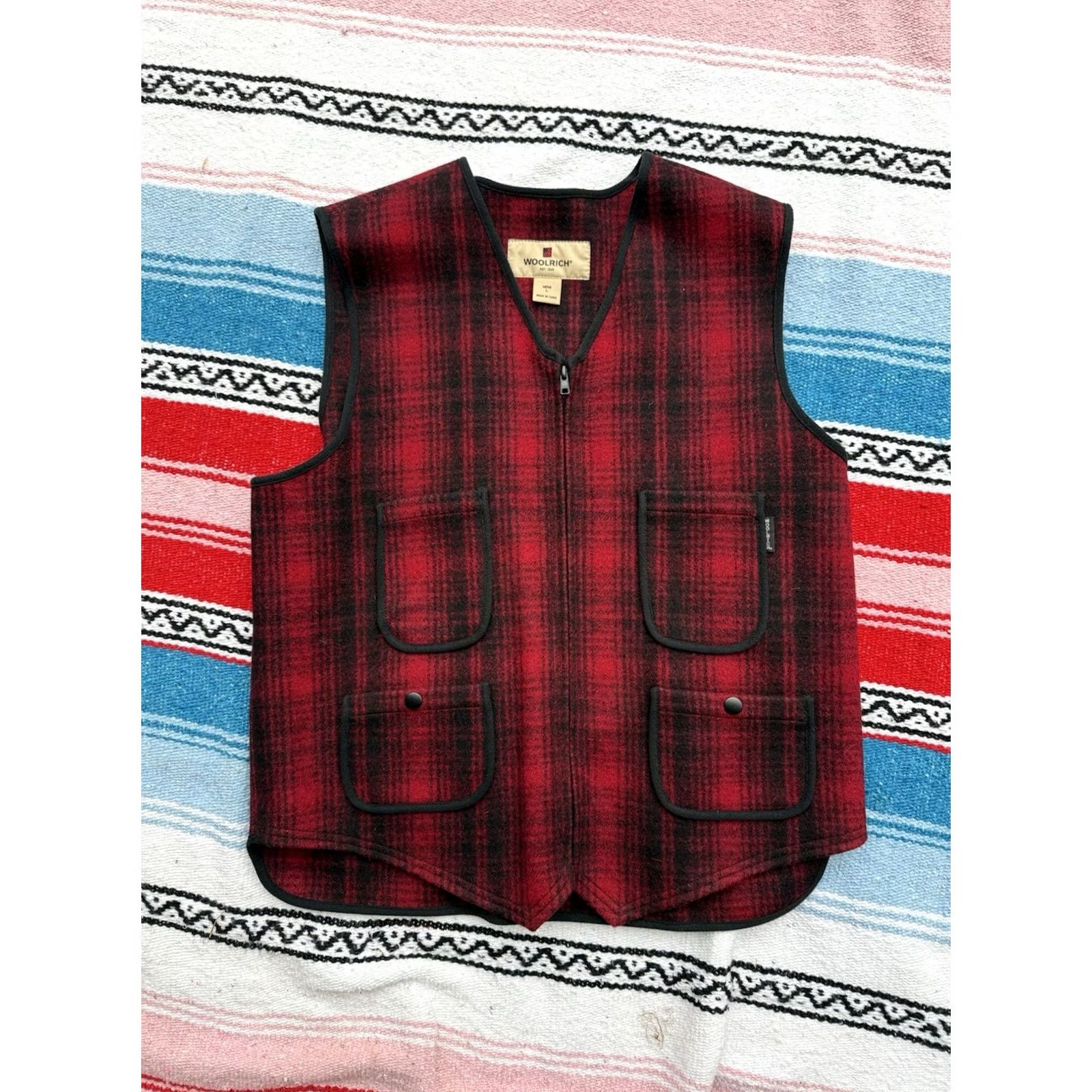 Vintage Woolrich Vest Men’s Large Red Black Plaid Wool Outdoors Hunting Pockets Size US L / EU 52-54 / 3 - 2 Thumbnail