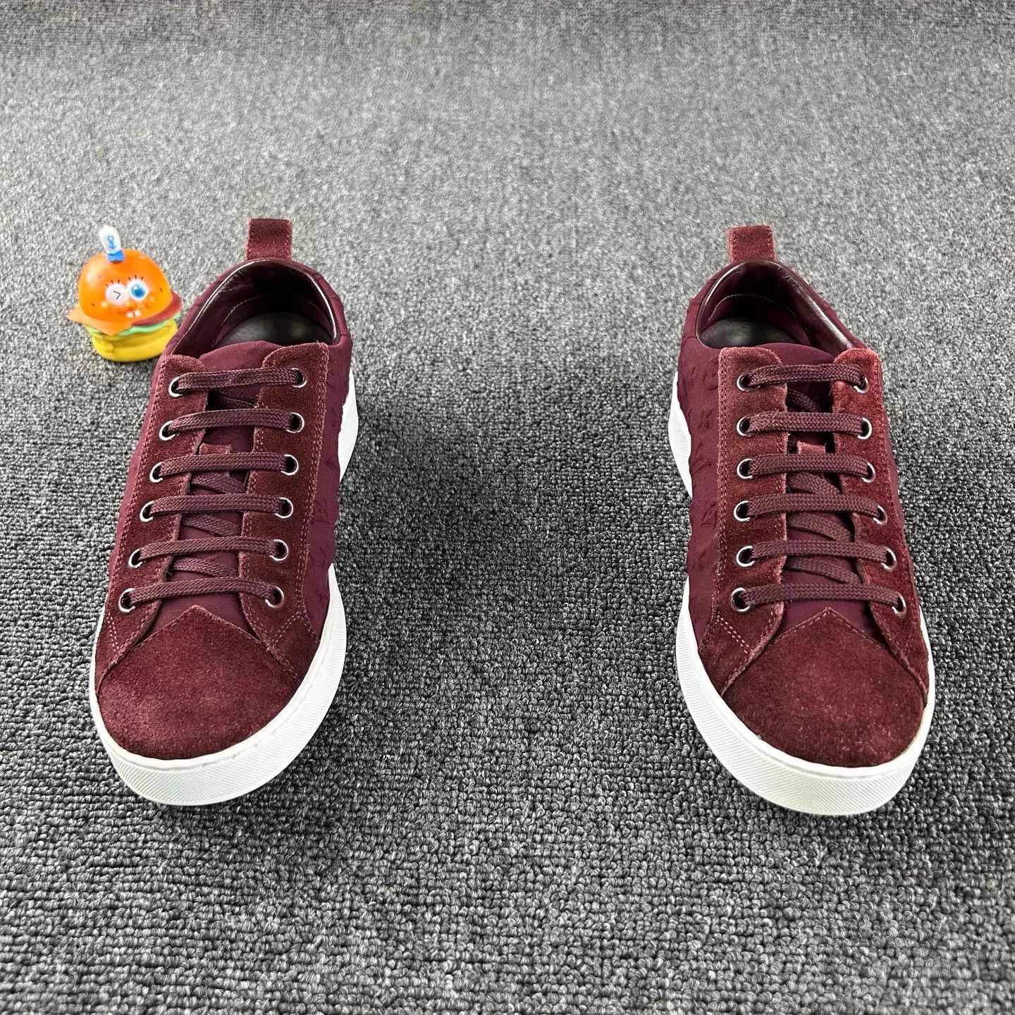 Louis Vuitton LV embossed logo burgundy suede sneakers 35.5 Size US 5 / IT 35 - 2 Thumbnail