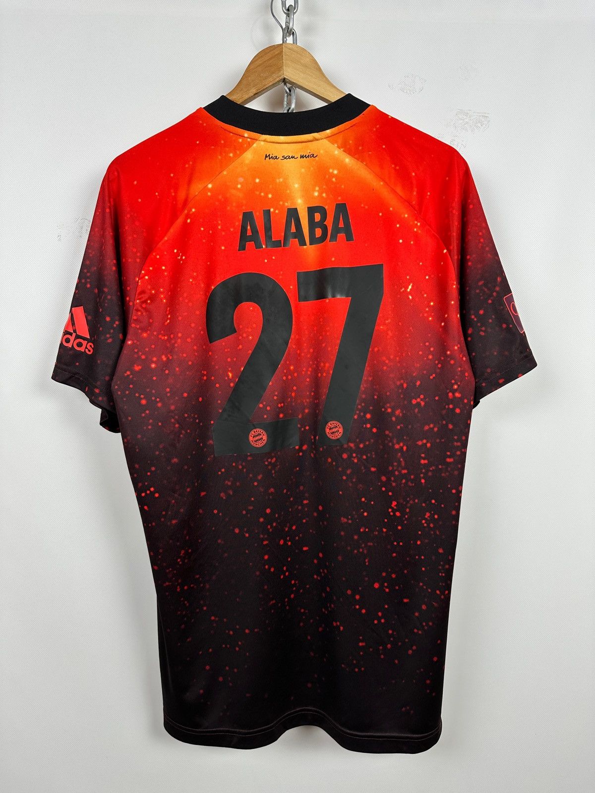 Adidas Adidas Bayern Munich Alaba #27 Special Kit Limited Edition Size US L / EU 52-54 / 3 - 2 Thumbnail
