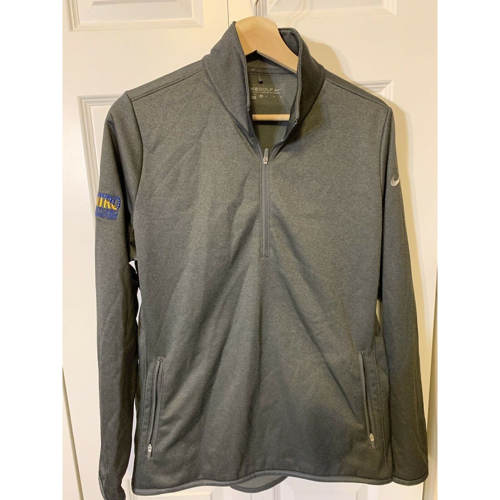 Nike Nike Golf 1/4 Zip Pullover Men’s Sz XL 1/4 Zip Pullover Gray Size US XL / EU 56 / 4 - 5 Thumbnail