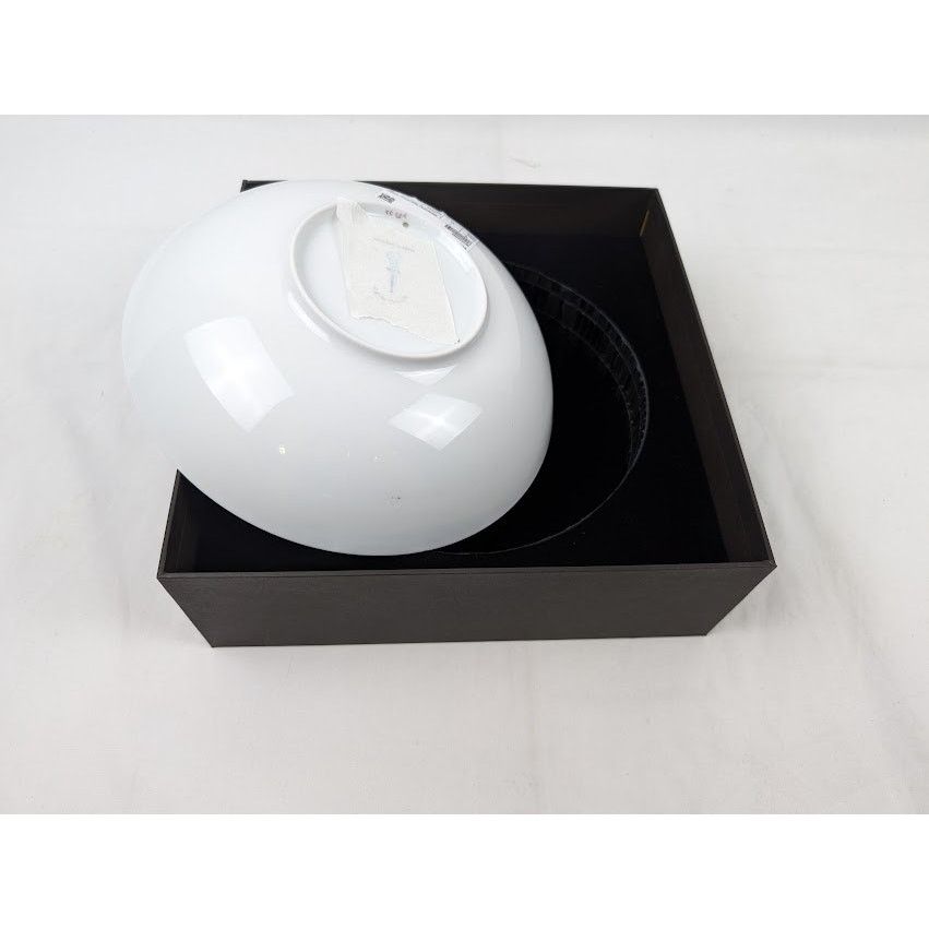 Bottega Veneta o1rshd1 Size: OS / Bowltype3 in White/Brown Size ONE SIZE - 7 Thumbnail