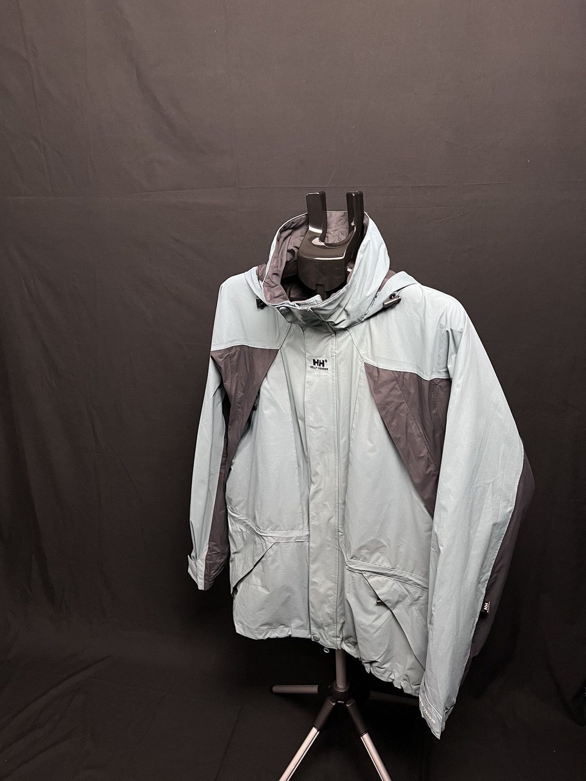 Helly Hansen × Vintage 🔴 Vintage Helly Hansen nylon jacket helly tech Size US L / EU 52-54 / 3 - 3 Thumbnail