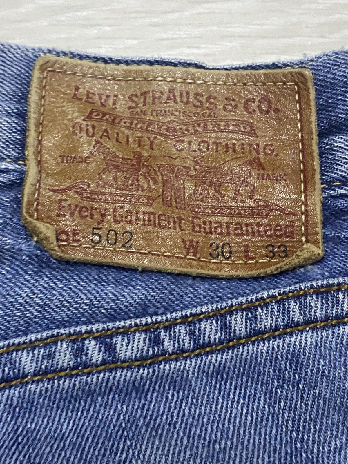 Levi's Vintage Levis 502 Blue Faded Wash Distressed Loose Jeans Size US 31 - 14 Thumbnail