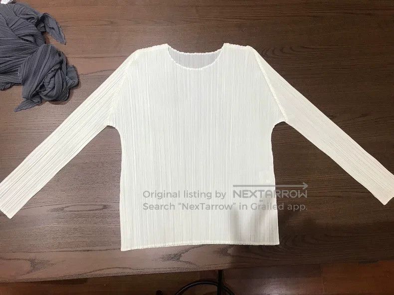 Issey Miyake Issey Miyake Cream Long-Sleeve Top Size L / US 10 / IT 46 - 1 Thumbnail