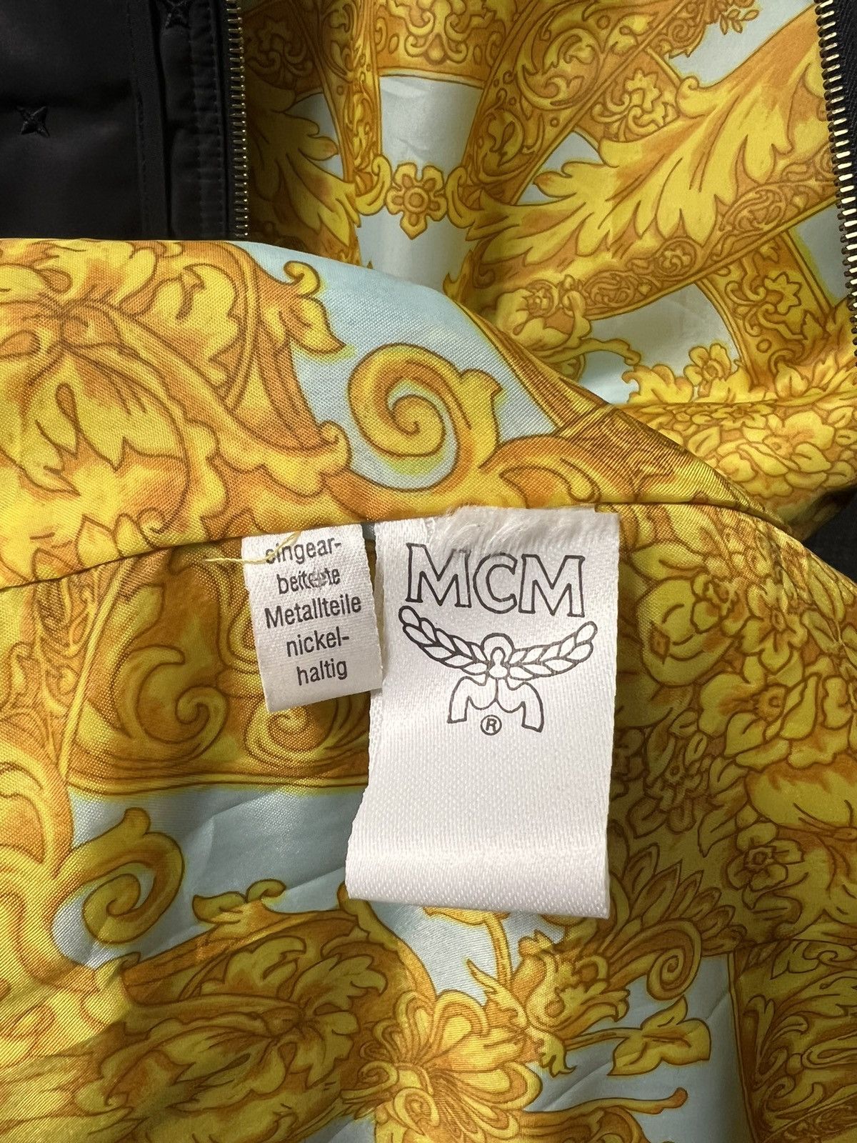 MCM Rare MCM Women’s Vest With Leather Collar Jacket Size M / US 6-8 / IT 42-44 - 13 Thumbnail