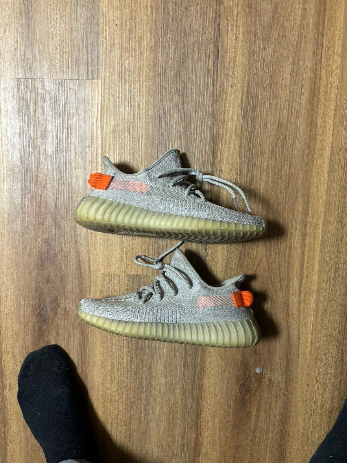 Yeezy Adidas Yeezy Boost 350 V2 Tail Light Size US 7.5 / EU 40-41 - 1 Thumbnail